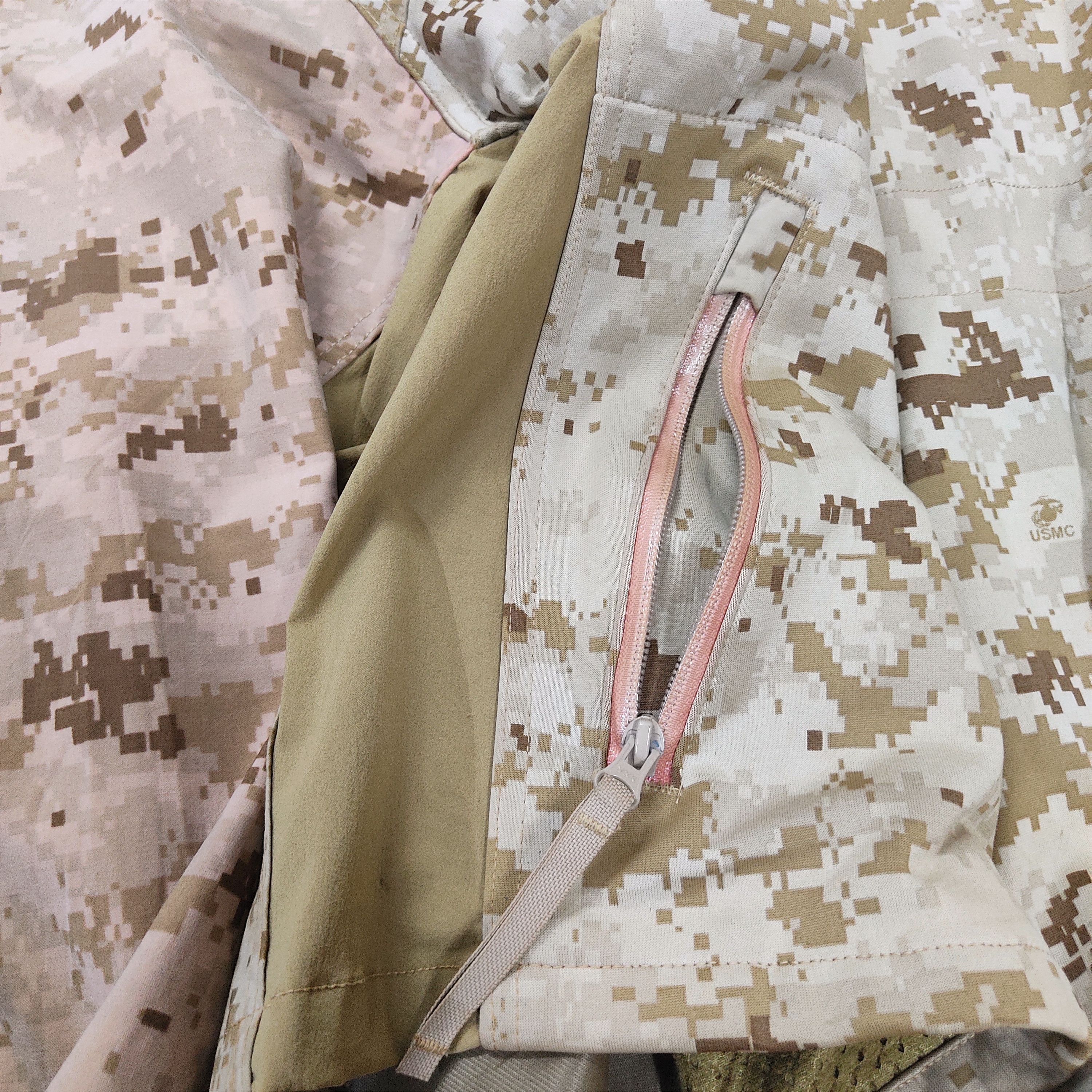 Other USMC Combat Desert CDJ Marpat Tactical Jacket Size US L / EU 52-54 / 3 - 9 Thumbnail