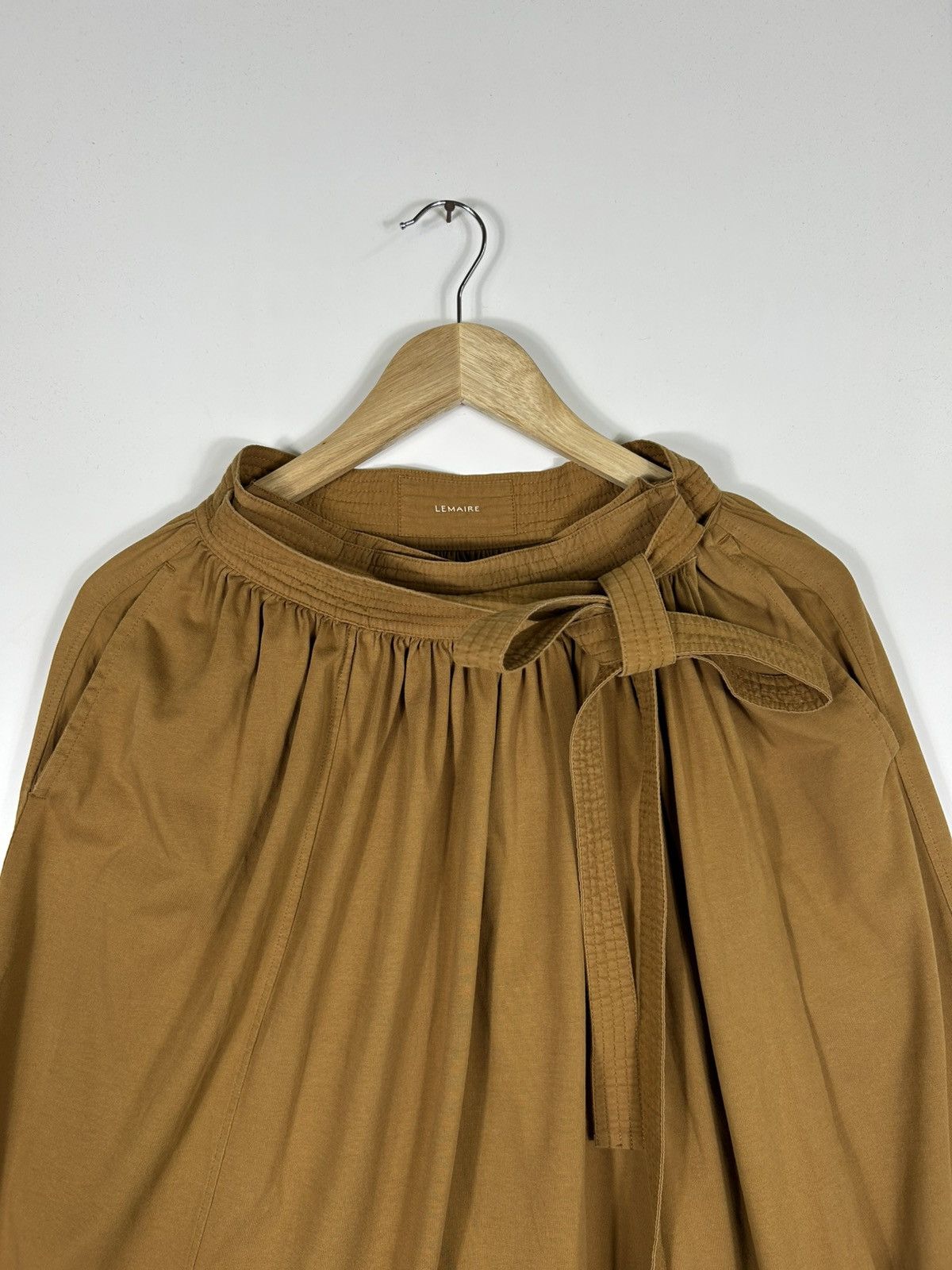 Lemaire Lemaire Cotton Wrap Midi Skirt Size 26" / US 2 / IT 38 - 4 Thumbnail