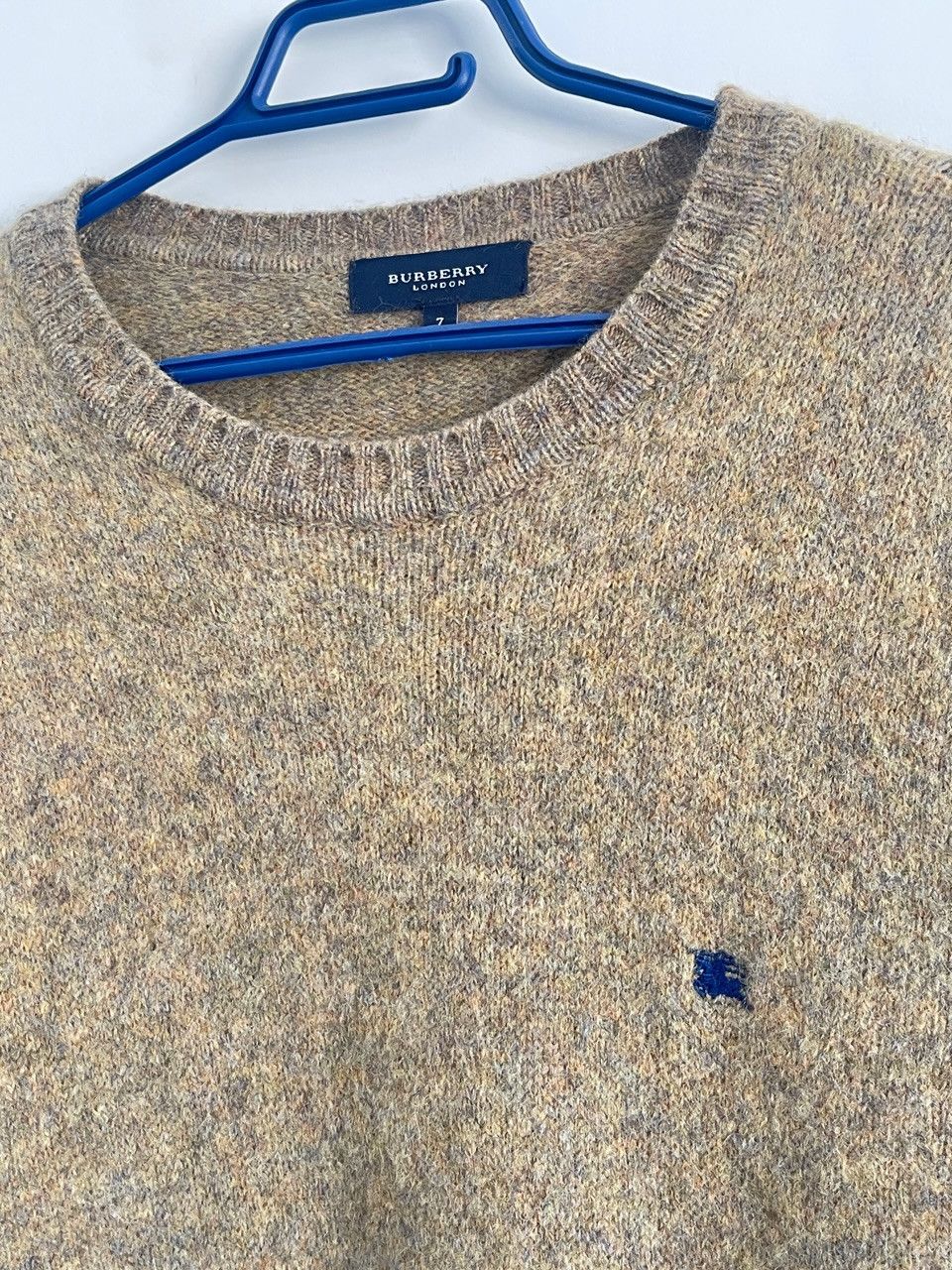 Burberry 🔥 burberry heavy sweater wool umper size m Size US M / EU 48-50 / 2 - 5 Thumbnail