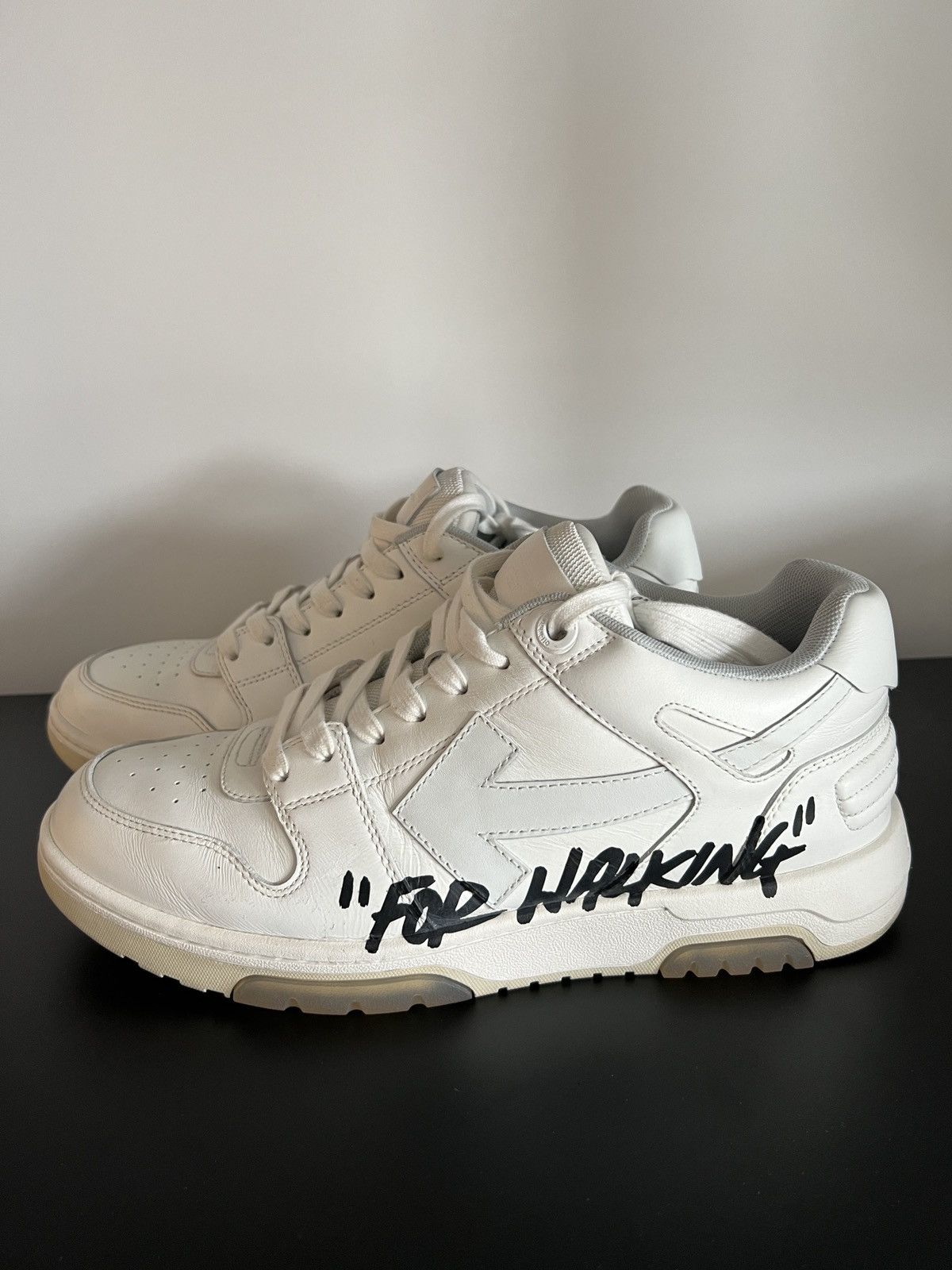 Off-White OFF-WHITE Out of Office Sneaker White Size US 10 / EU 43 - 1 Thumbnail