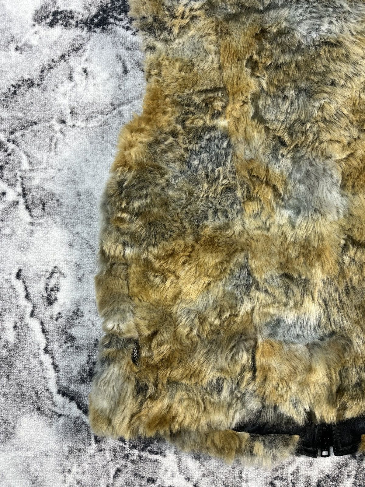 Armani Armani Jeans Faux Fur Vest – Brown Multi – Zip Up – AJ Logo Size M / US 6-8 / IT 42-44 - 14 Thumbnail