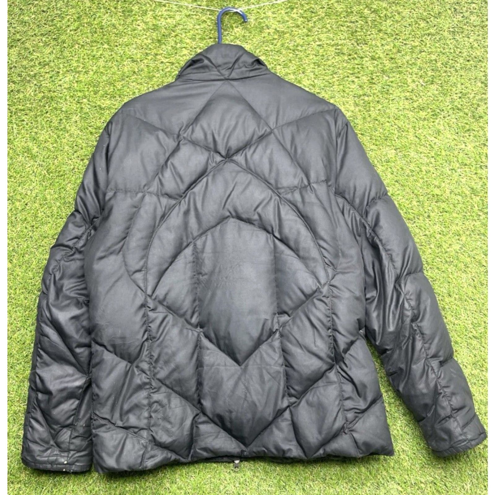 Nike ACG Nike ACG Goose Down Puffer Jacket Womens XL Black 3 Outer Layer Outdoor Hiking Size XL / US 12-14 / IT 48-50 - 2 Thumbnail