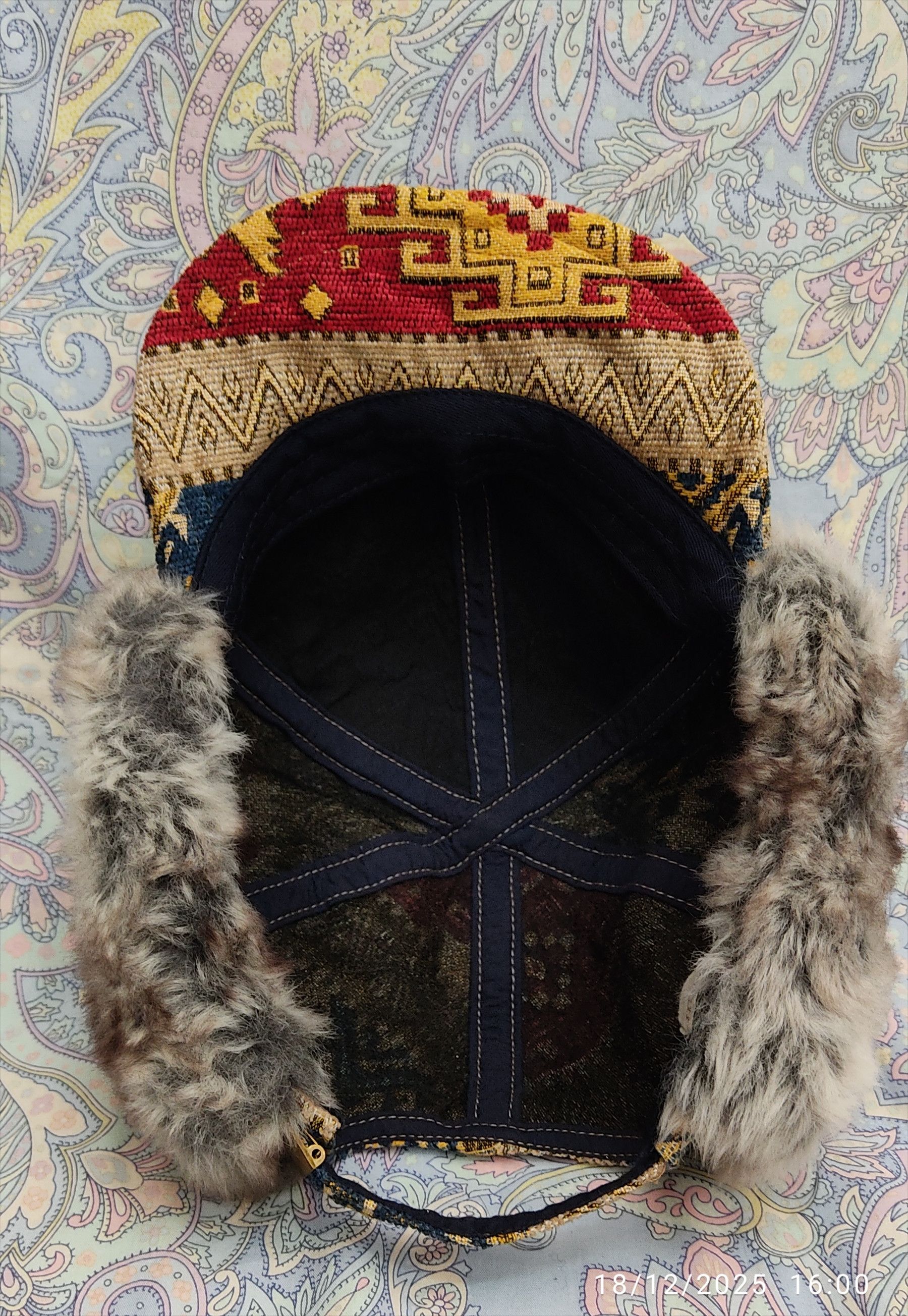 Japanese Brand ITTICACA Japan Andean Tapestry Earflap Cap Winter Hat Rare Size ONE SIZE - 5 Thumbnail