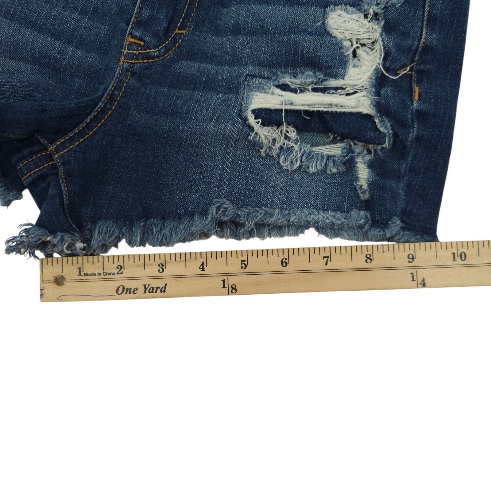 Aeropostale Aeropostale High Waisted Denim Shorts 4 Shorty Distressed Size 27" / US 4 / IT 40 - 6 Thumbnail