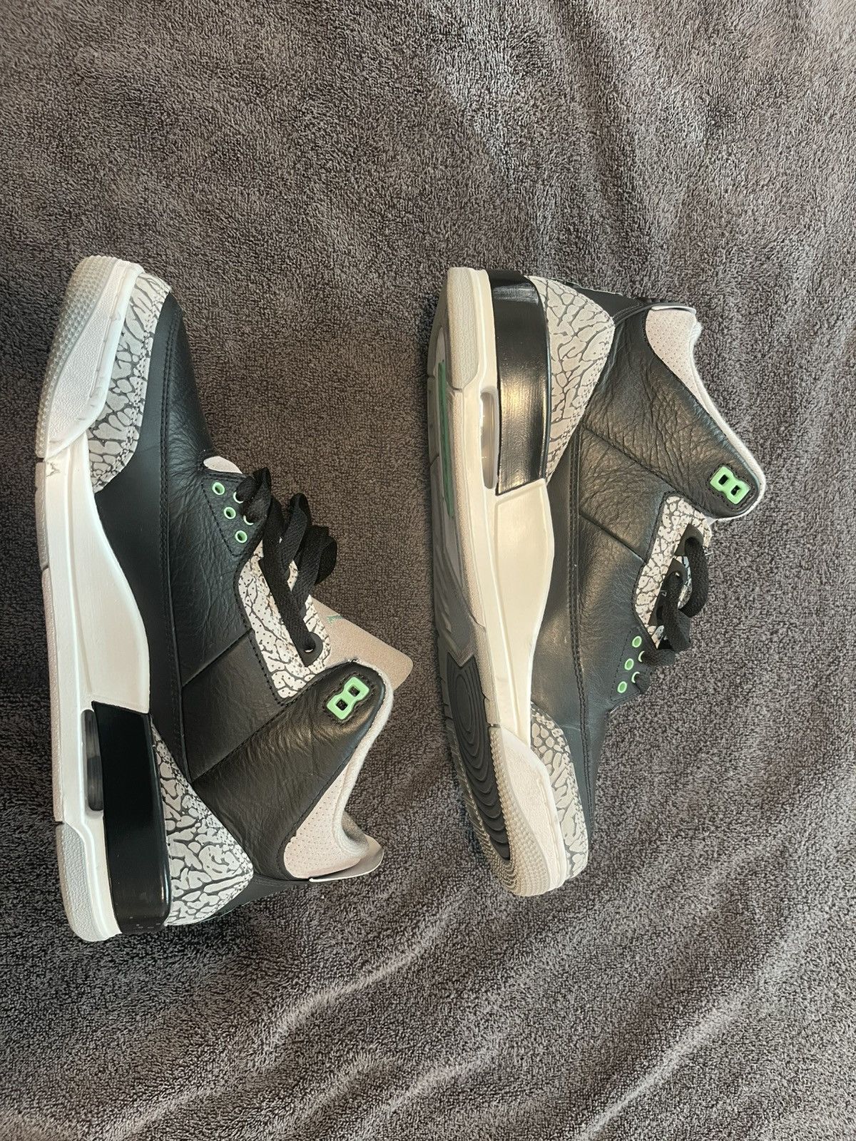 Jordan Brand Jordan 3 retro green glow Size US 11 / EU 44 - 9 Thumbnail