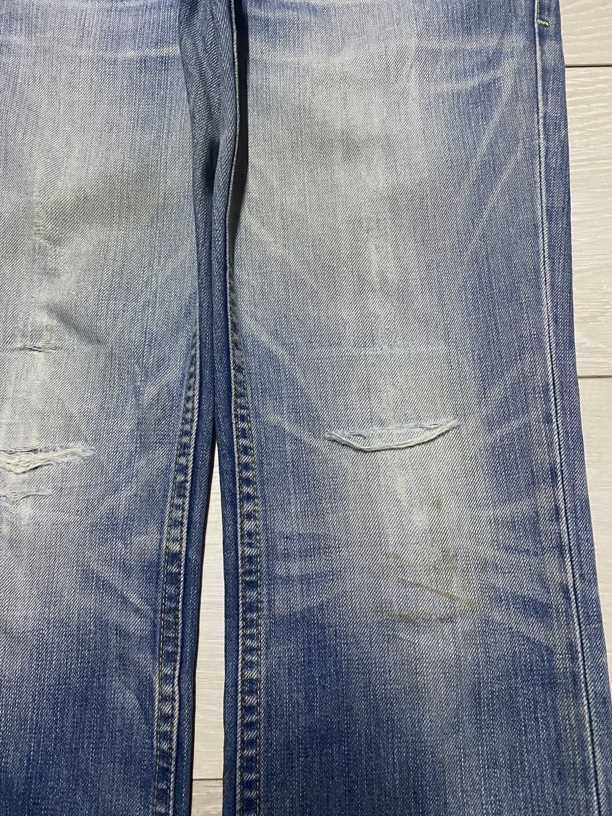 Levi's Vintage Levis 511 Faded Wash Slim Fit Distressed Jeans Size US 29 - 8 Thumbnail