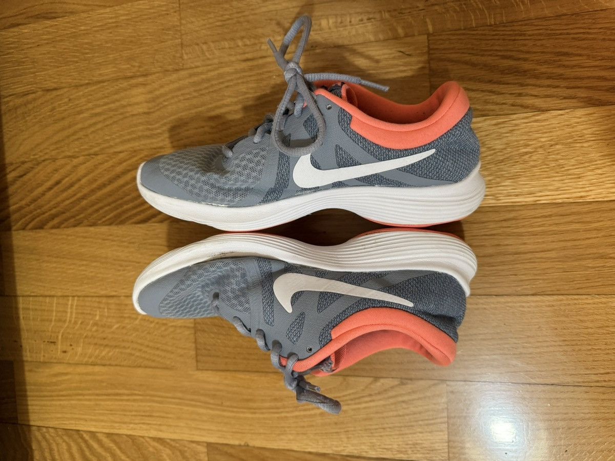 Nike Nike Revolution Trainers Size US 6.5 / IT 36.5 - 5 Thumbnail
