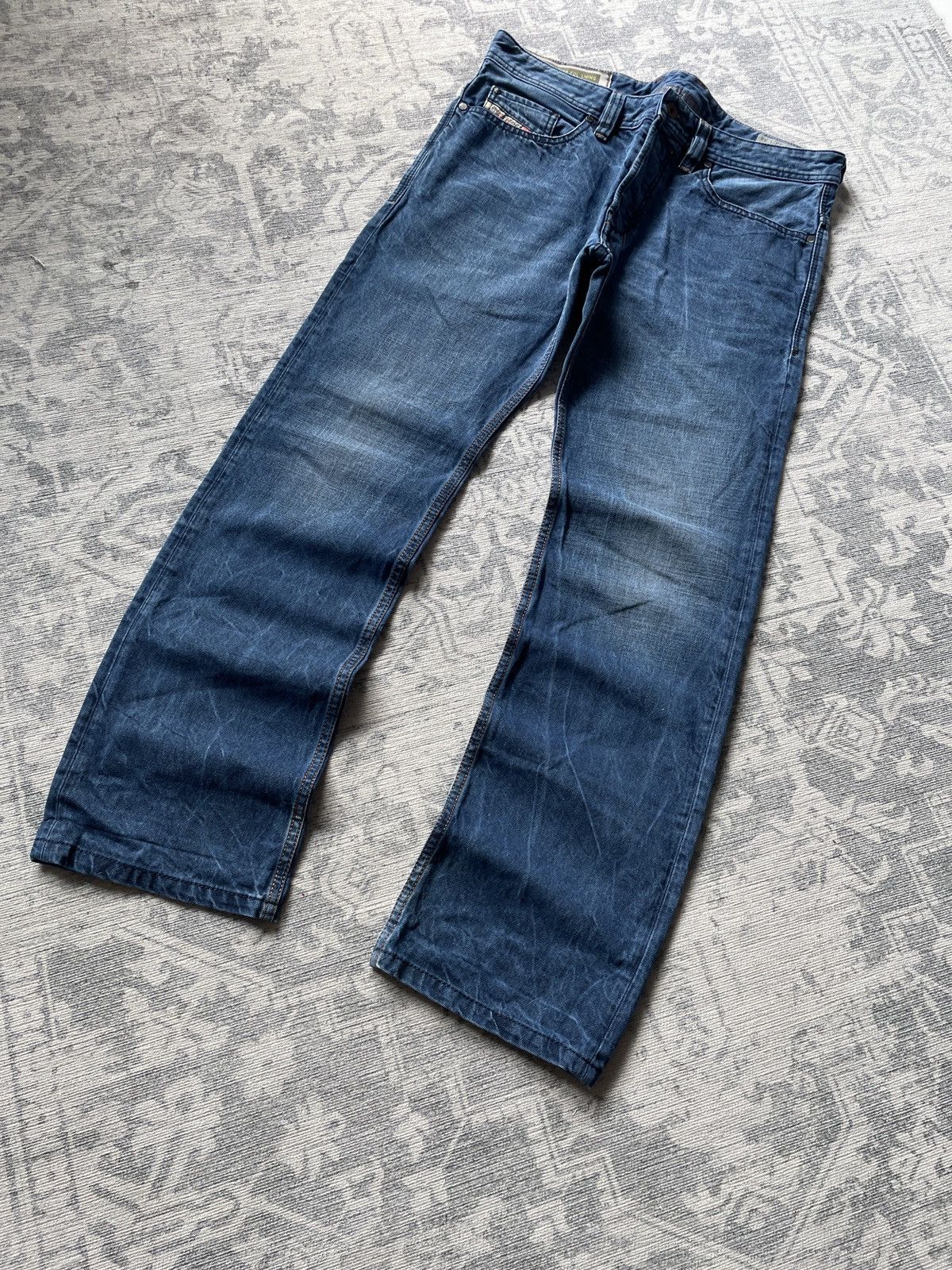 Japanese Brand Vintage Diesel Jeans Mud Washed Faded Baggy Wide Japanese Size US 32 / EU 48 - 2 Thumbnail