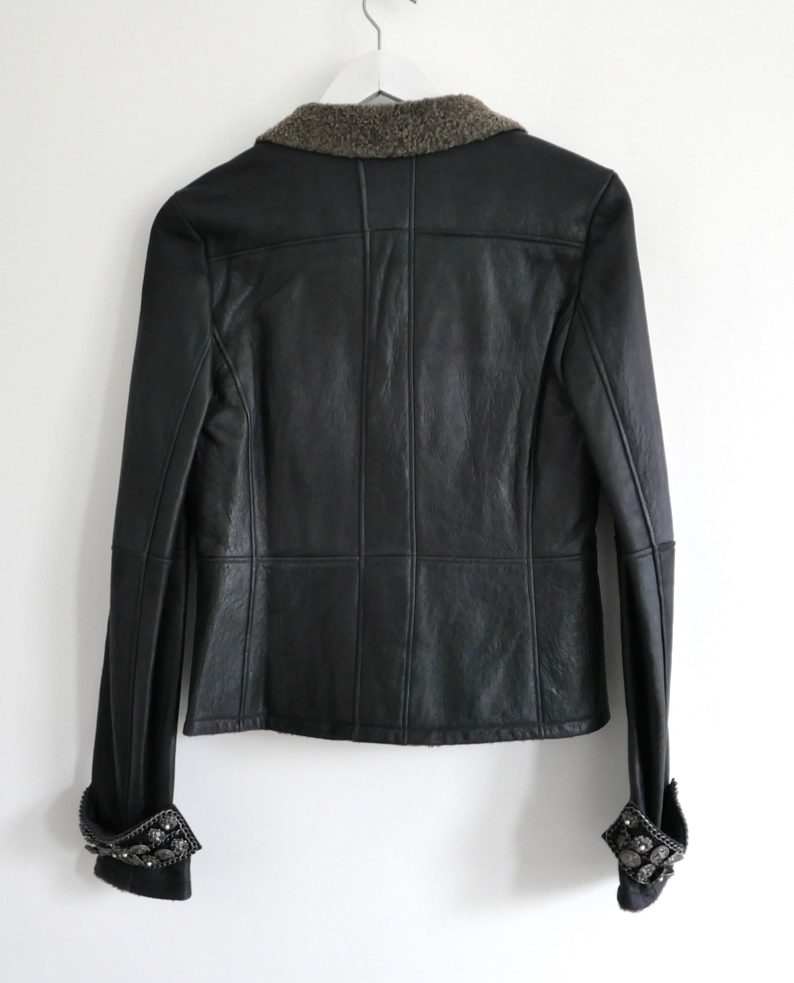 Chanel Chanel Pre-Fall 2007 Button Trim Leather & Shearling Jacket Size S / US 4 / IT 40 - 5 Thumbnail