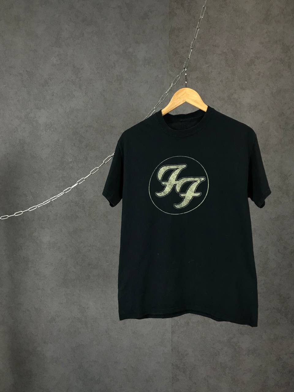 Band Tees Foo Fighters rock band tee Size US M / EU 48-50 / 2 - 1 Thumbnail