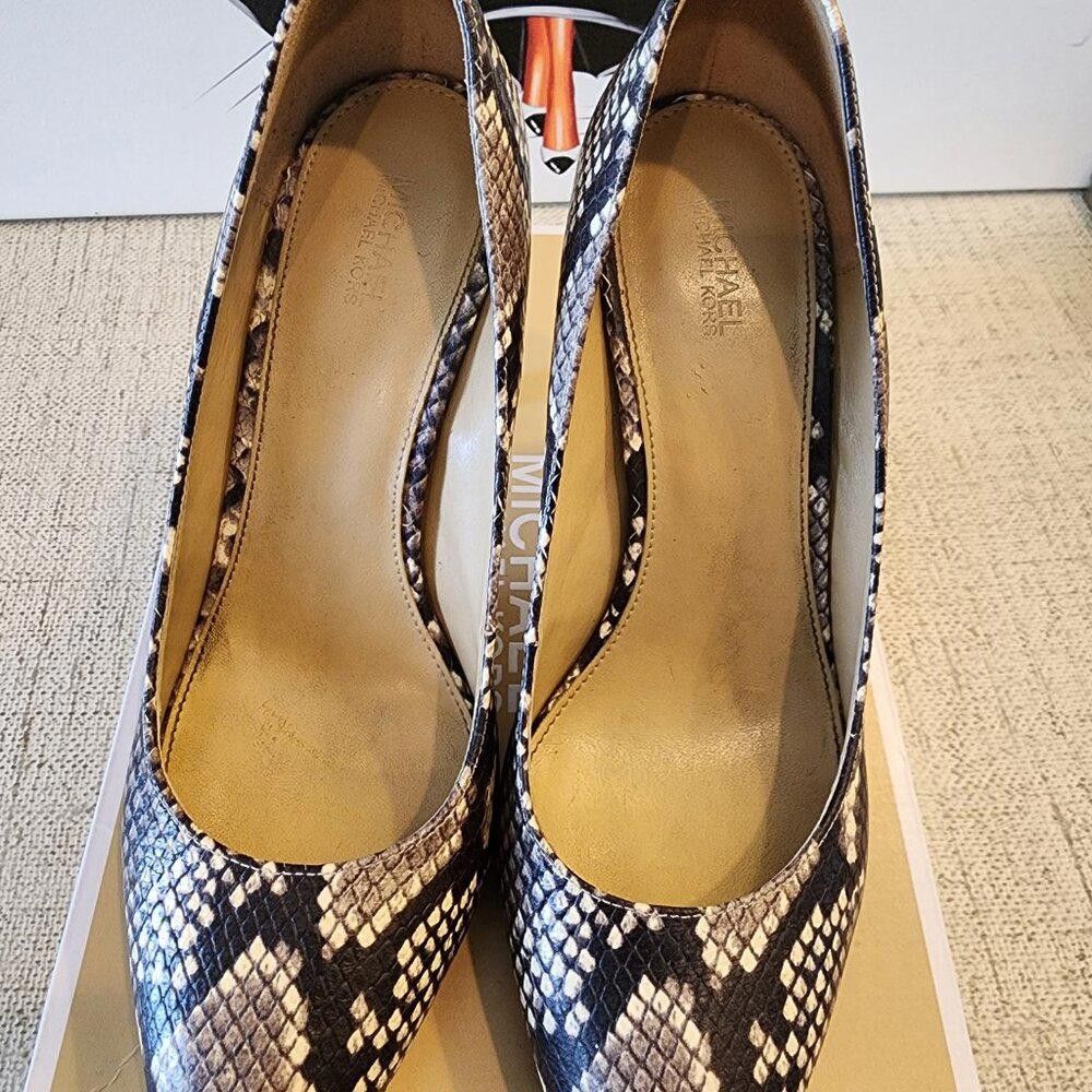 Michael Kors MICHAEL Michael Kors Snakeskin Print Antoinette Platform Size US 9 / IT 39 - 5 Thumbnail