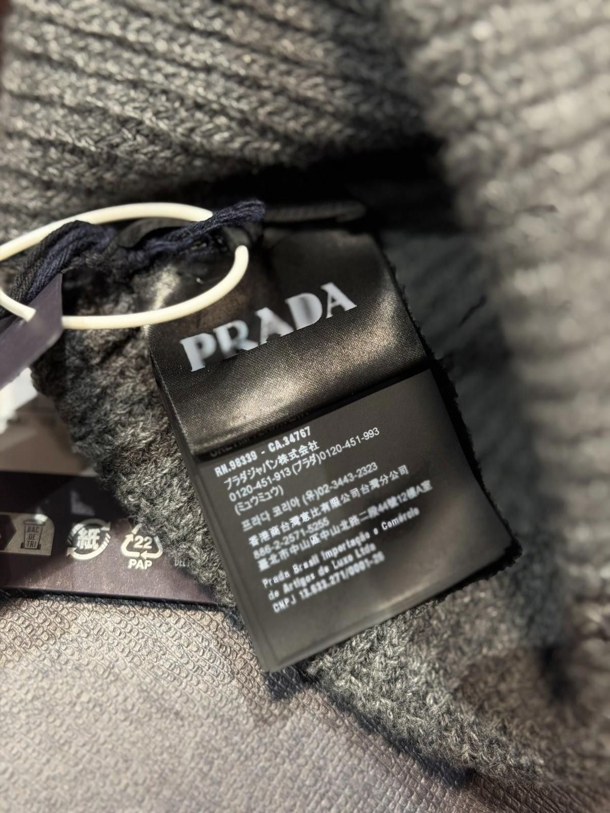 Prada PRADA Beanie Gray (M) Cashmere Knit Beanie Triangle NEW $650 Size ONE SIZE - 9 Thumbnail