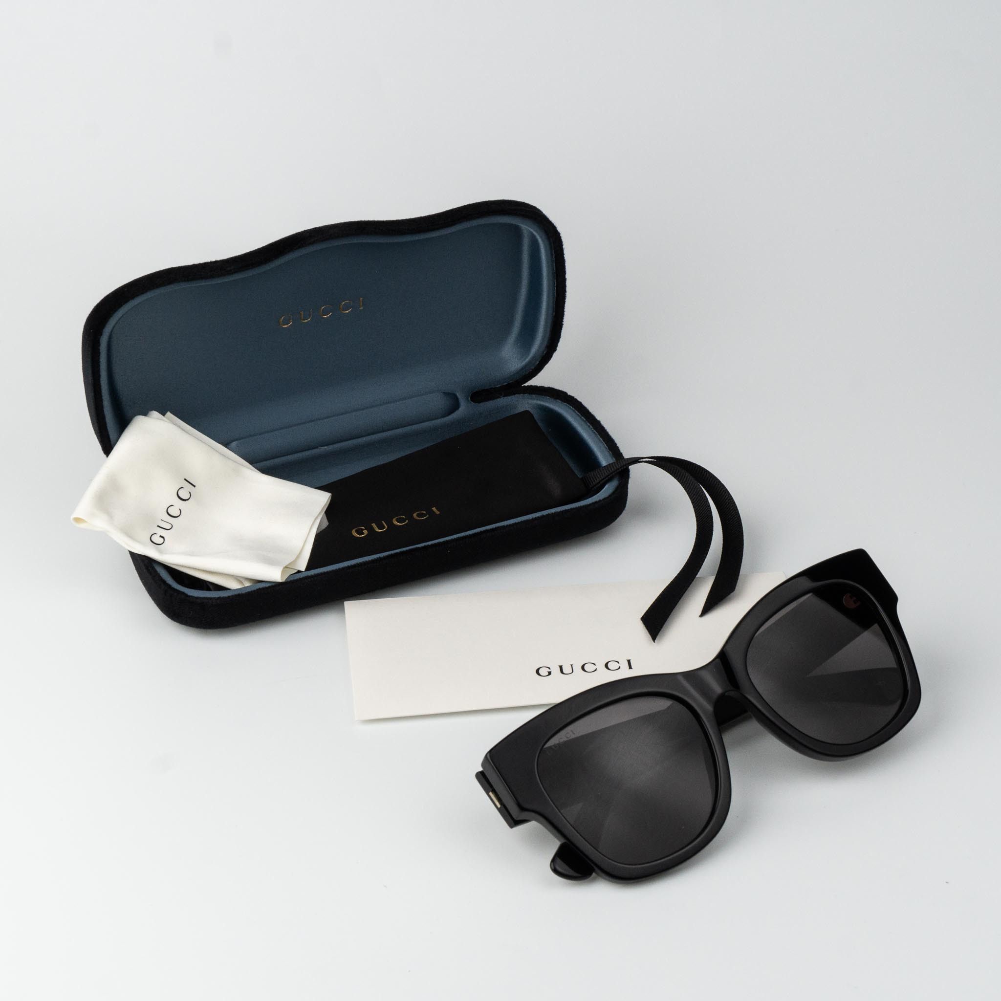 Gucci Gucci Women Sunglasses Square GG1789S 001 BRAND NEW Size ONE SIZE - 9 Thumbnail
