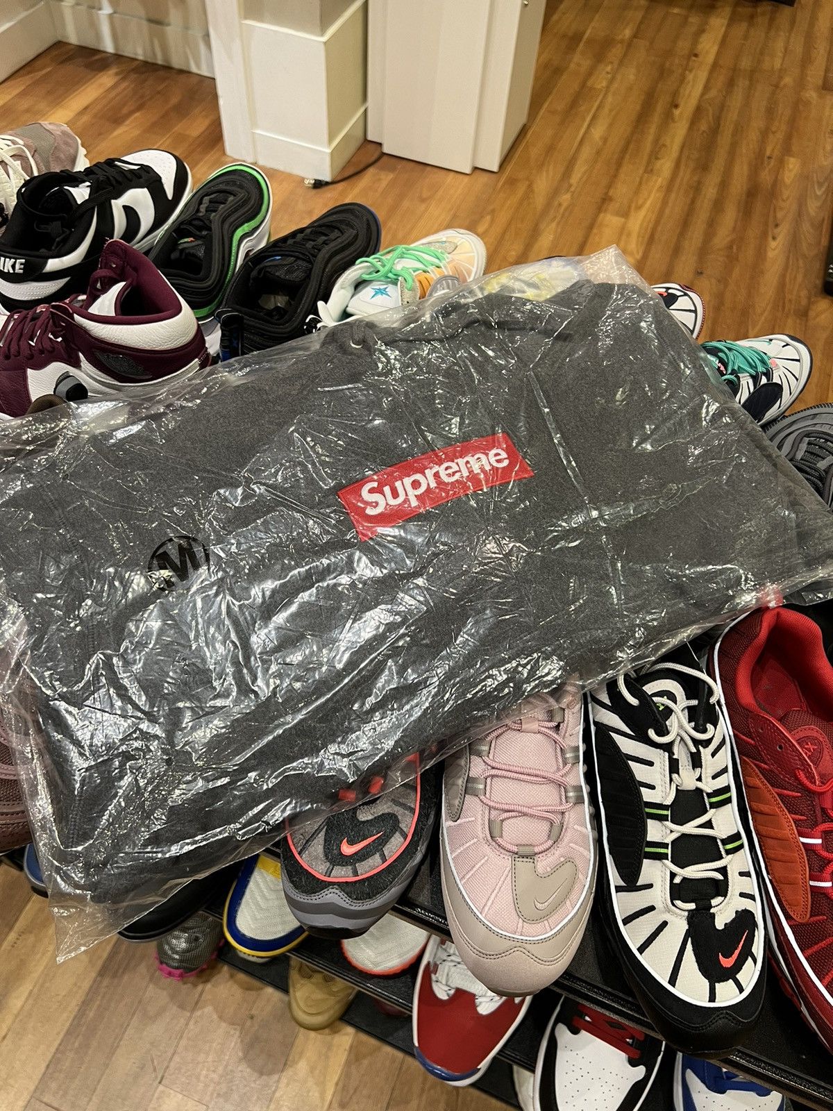 Supreme Supreme charcoal box logo hoodie Size US M / EU 48-50 / 2 - 2 Thumbnail