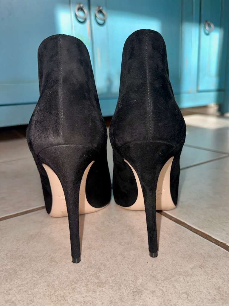 Other DEIMILLE black suede ankle booties Size US 6.5 / IT 36.5 - 8 Thumbnail