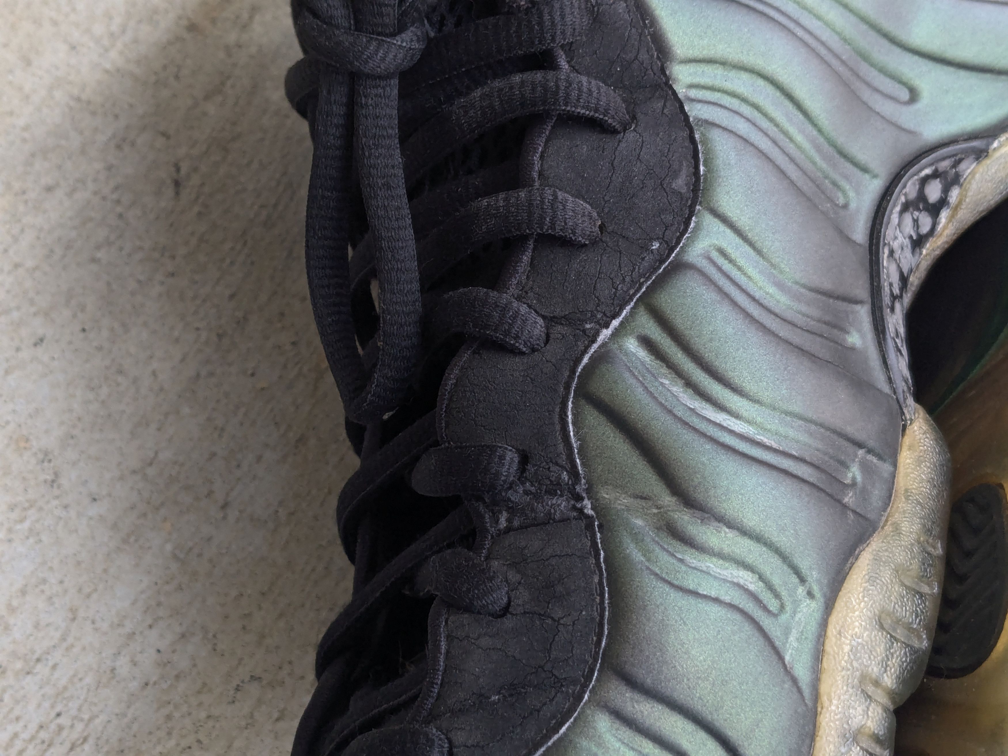 Nike Nike Air FOAMPOSITE PRO Pine Green 624041-301 9 Size US 9 / EU 42 - 9 Thumbnail