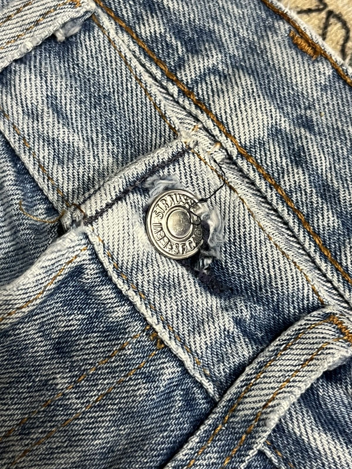 Levi's Vintage Y2K Levi’s 501 Blue Washed Straight Leg Jeans Size US 33 - 5 Thumbnail