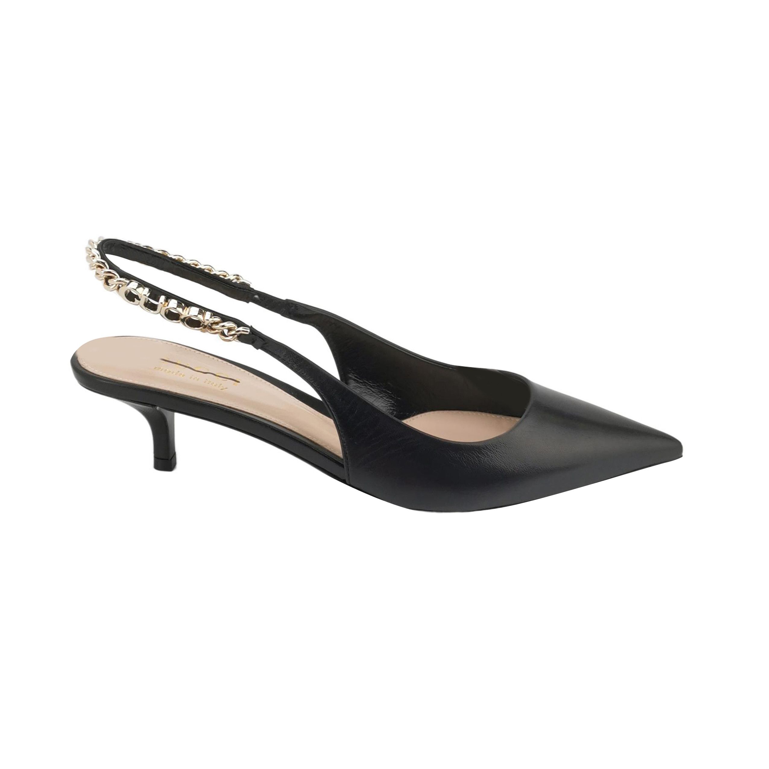 Gucci Gucci Women 5-5 Flats Size US 5.5 / IT 35.5 - 1 Thumbnail