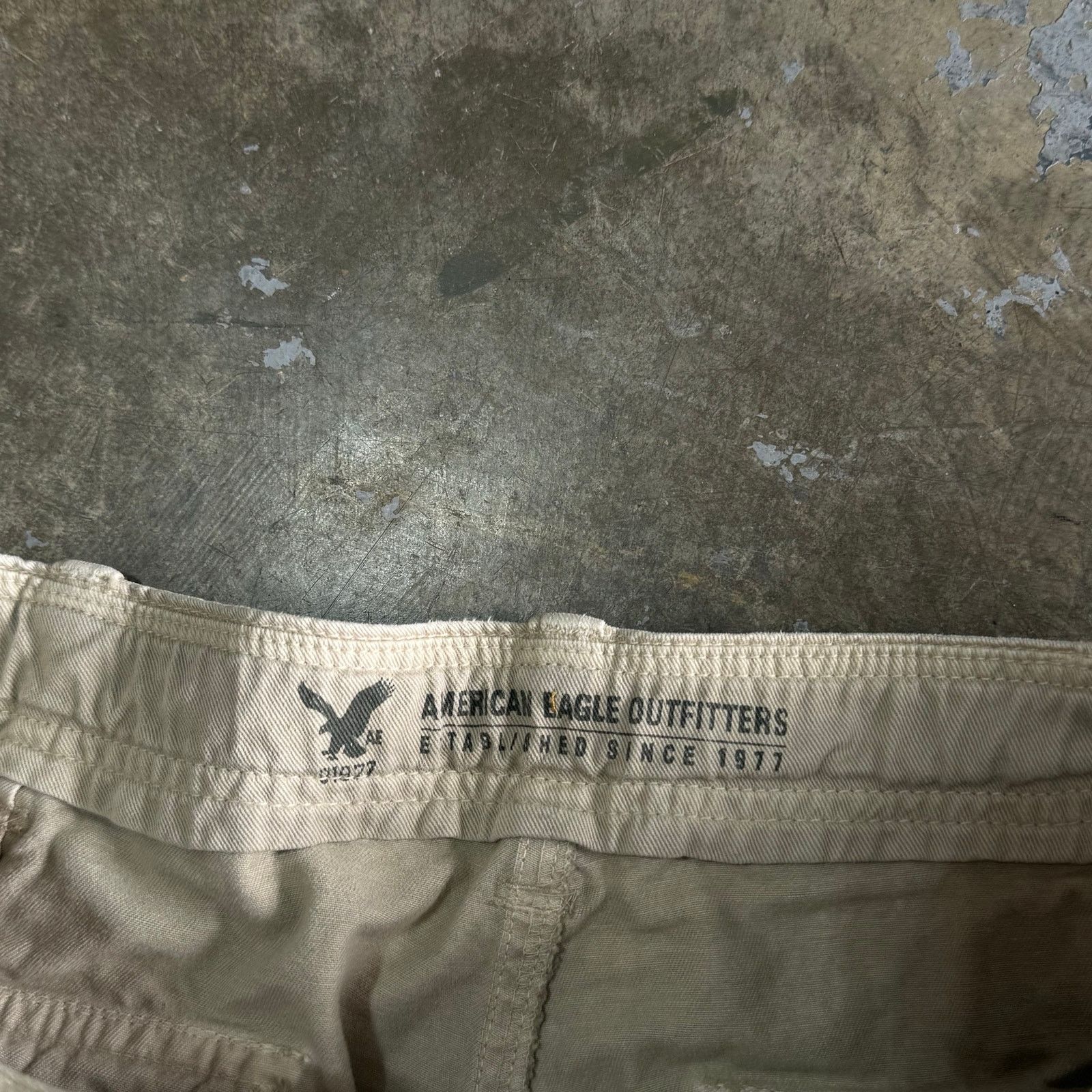 American Eagle Outfitters Vintage Y2K American Eagle Cargo Shorts Size US 33 - 3 Thumbnail
