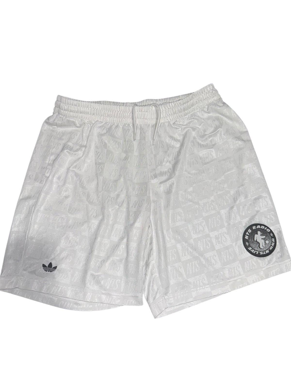 Adidas Adidas x NTS Radio White Shiny Soccer FC Shorts Rare Mens XL Size US 36 / EU 52 - 1 Thumbnail