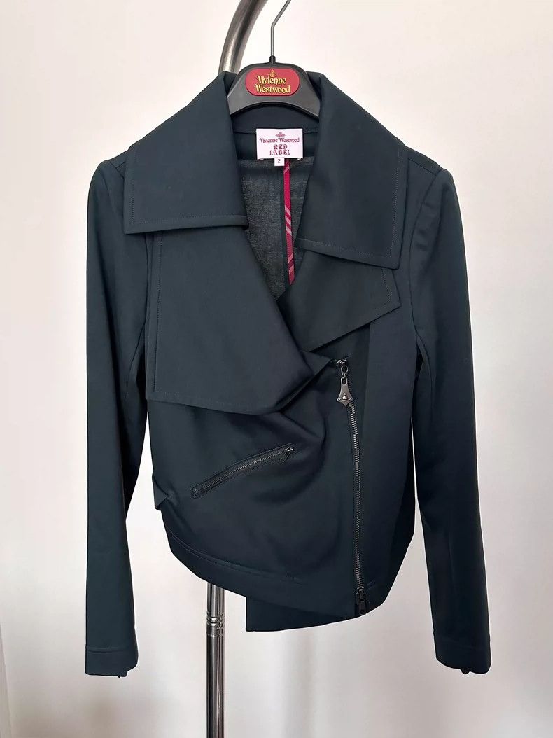 Vivienne Westwood Vivienne Westwood size2 The witch wore a Gothic turned-down Size M / US 6-8 / IT 42-44 - 2 Thumbnail