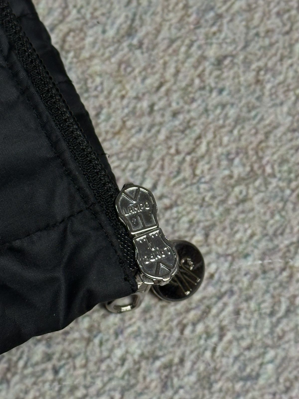 Moncler Vintage moncler mini puffer Size S / US 4 / IT 40 - 8 Thumbnail