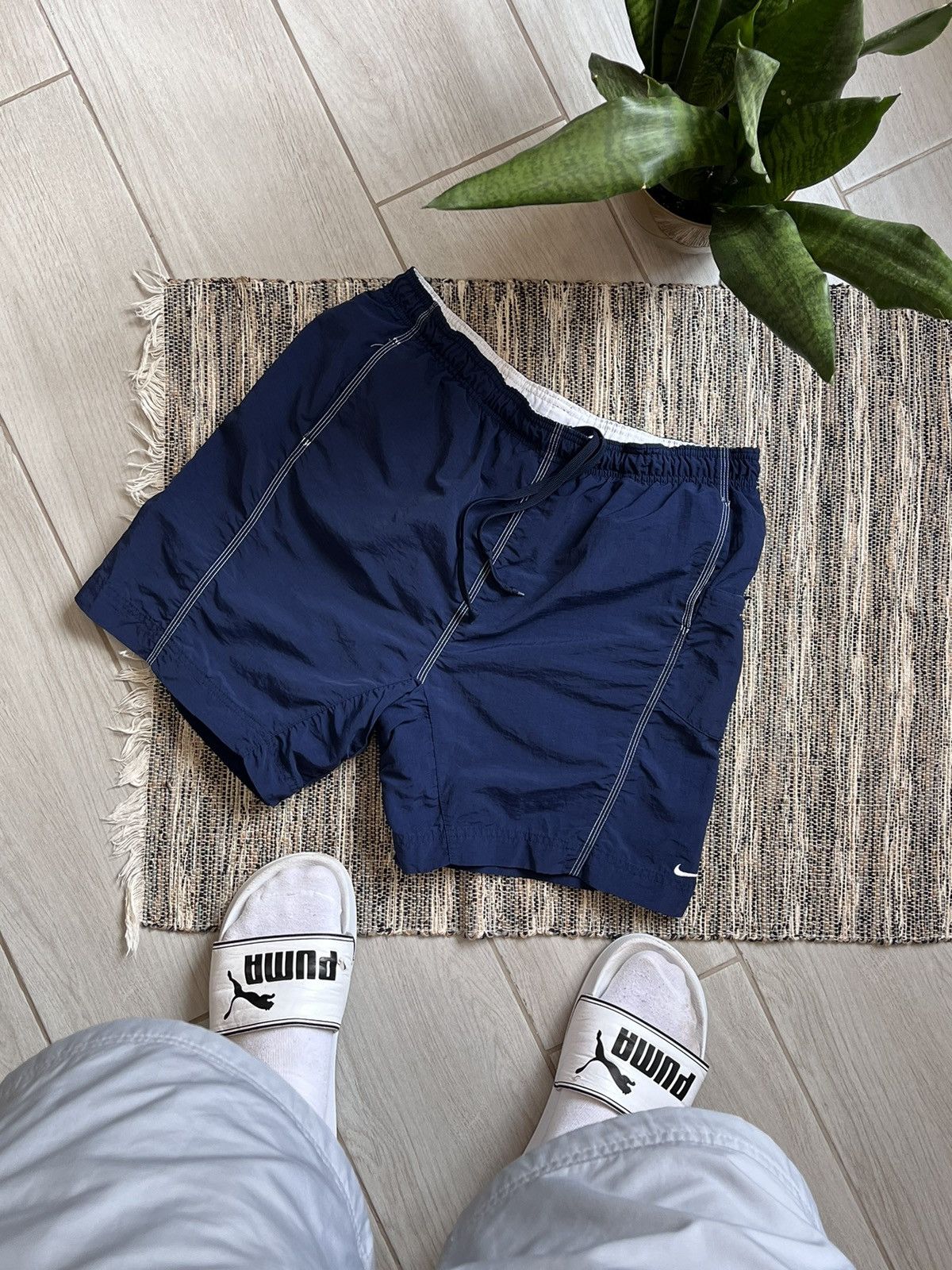 Nike × Vintage Vintage Nike Shorts sportswear blue white size L Size US 34 / EU 50 - 1 Thumbnail