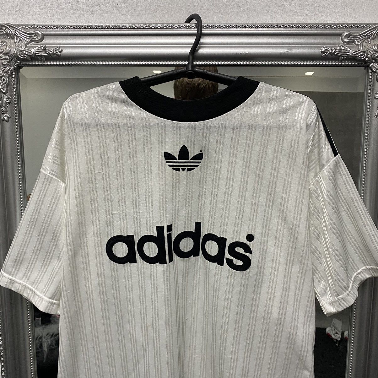 Adidas Vintage Adidas Football Jersey Size US M / EU 48-50 / 2 - 2 Thumbnail