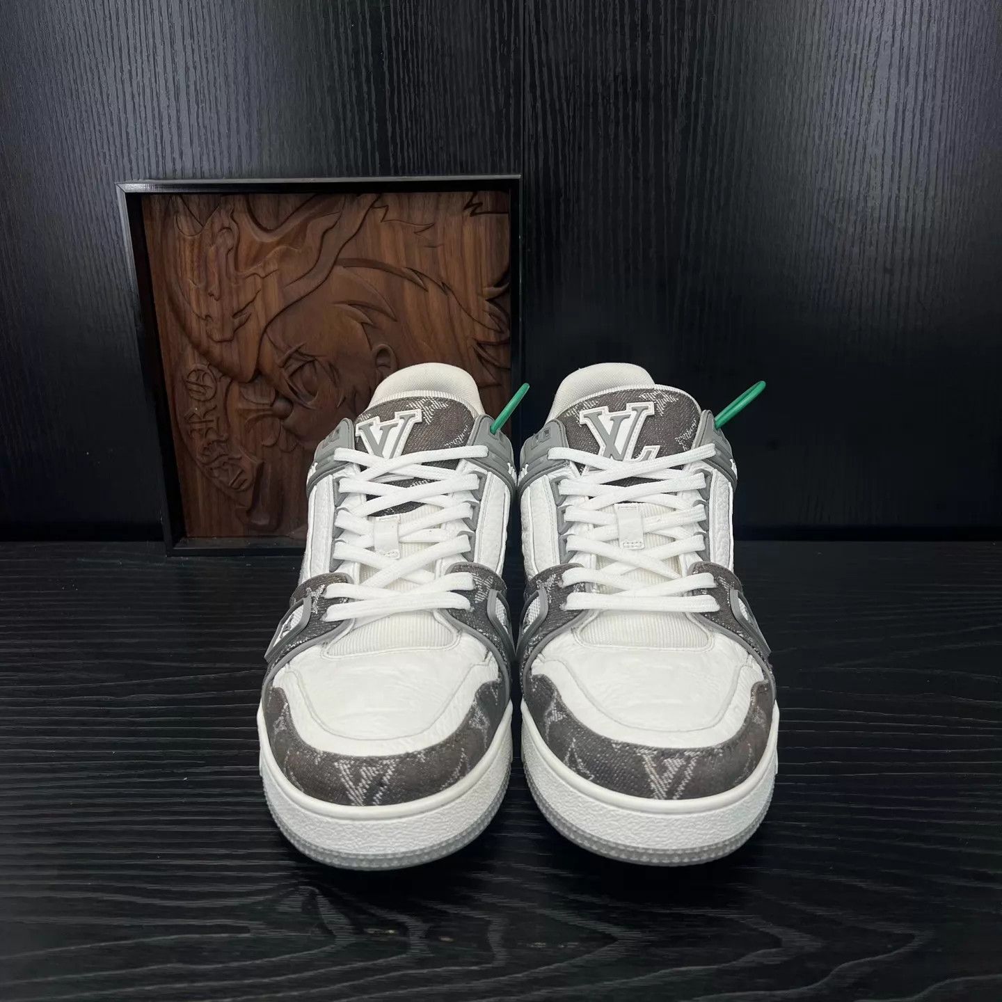 Louis Vuitton lv trainer grey & white denim 6 40 like new Size US 7 / EU 40 - 2 Thumbnail