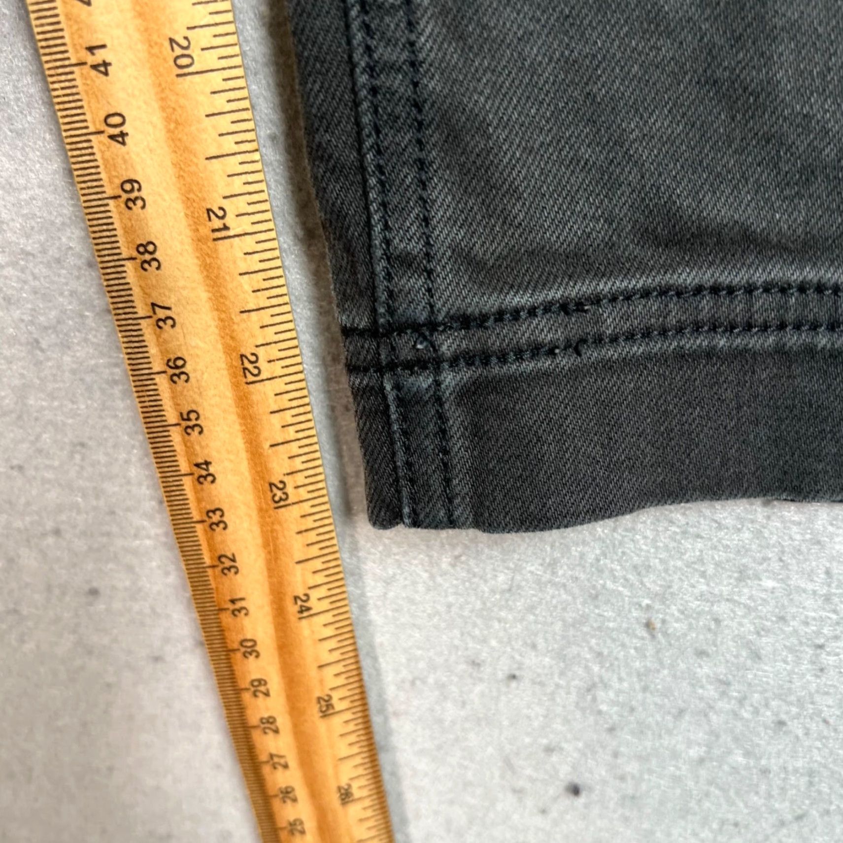 Everlane Everlane Cropped Slim Denim Jeans Black Cotton Blend Pants 6 Womens High Rise Tapered Inseam 24 in Cropped Shoes? Size 28" / US 6 / IT 42 - 7 Thumbnail
