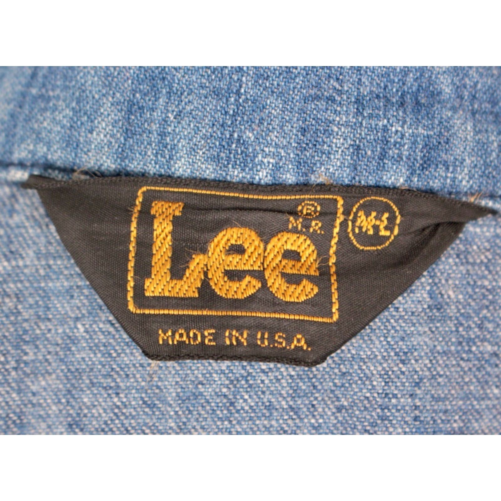 Lee VINTAGE Lee Denim Jacket Shirt Mens 70s 1970s Cotton Blue Long Sleeve Size M Regular 42 Chest 31.5 Shoulder to Hem Casual Groove? Size US 31 - 4 Thumbnail