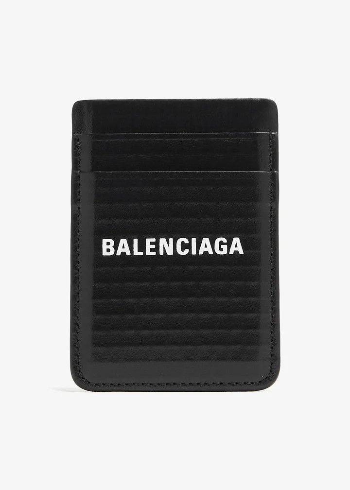 Balenciaga o1s1wg110126 Size: OS / Cash Magnet Card Holder in Black Size ONE SIZE - 1 Thumbnail