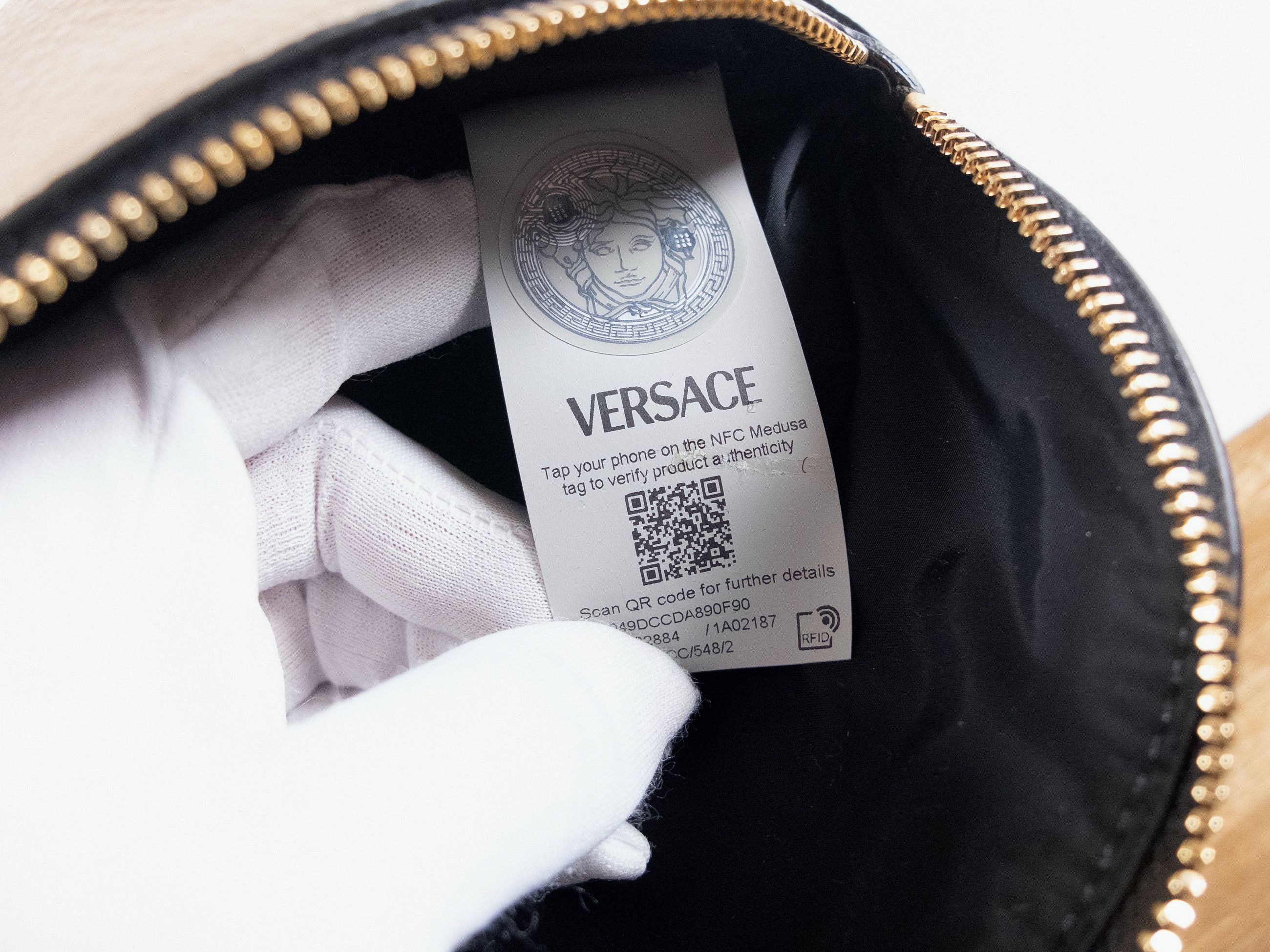 Versace VERSACE La Medusa dark beige leather belt bag authentic Size ONE SIZE - 14 Thumbnail