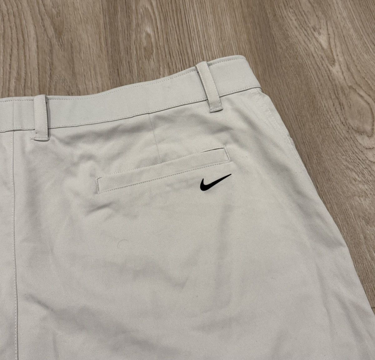 Nike Vintage Nike Cream Classic Chino Shorts Size US 40 / EU 56 - 8 Thumbnail