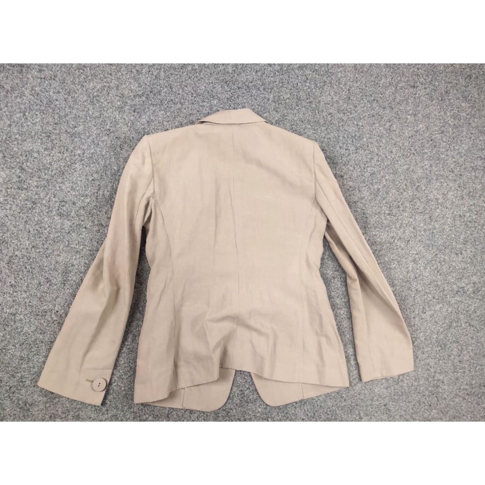 Giorgio Armani Giorgio Armani Blazer Women Knit Linen Beige One-Button Notch Lapel Single-Breasted Linen Blend Designer Jacket Blazer 42 67 cm Length Size M / US 6-8 / IT 42-44 - 7 Thumbnail