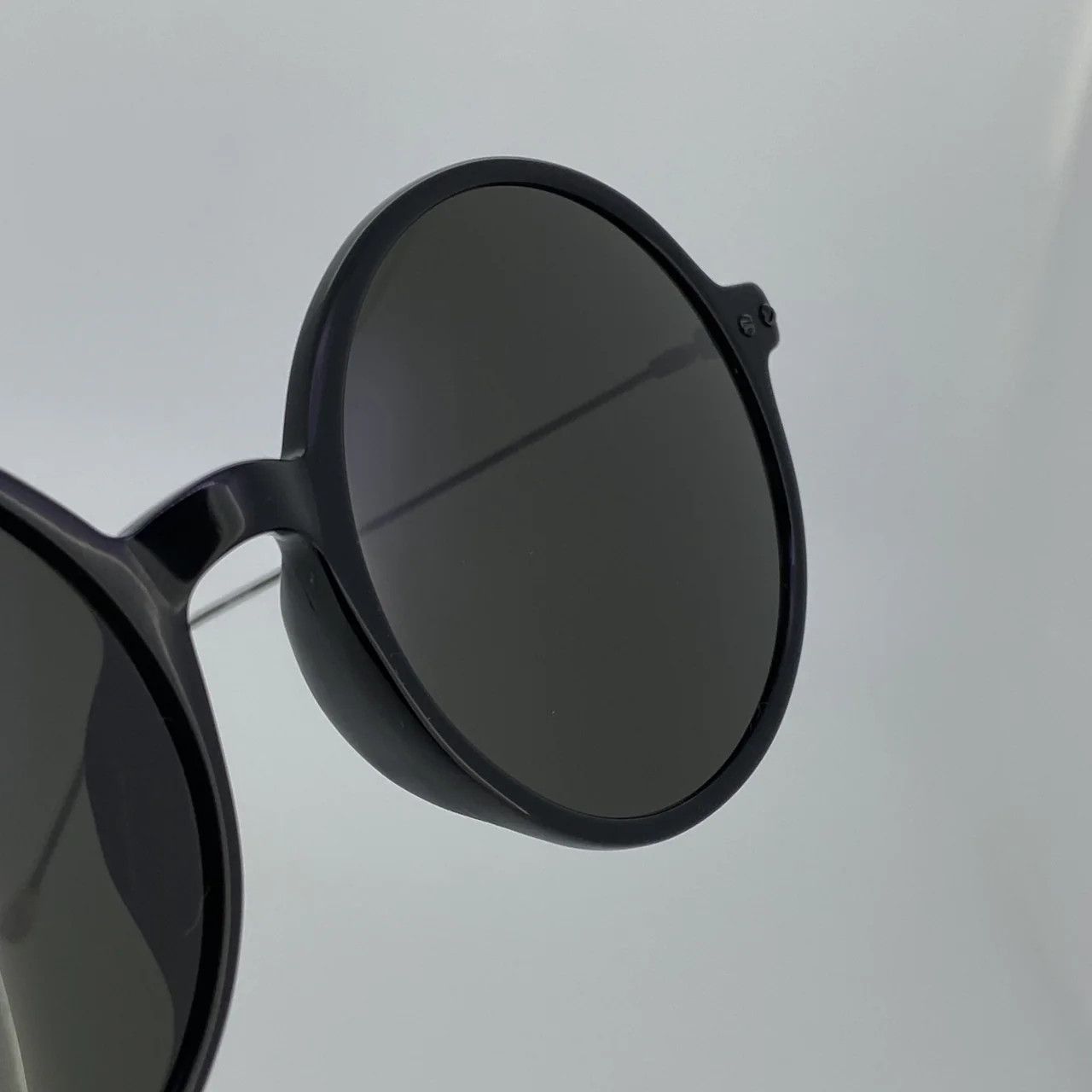 Ann Demeulemeester Ann Demeulemeester Sunglasses Round Shiny Black and Grey Size ONE SIZE - 3 Thumbnail