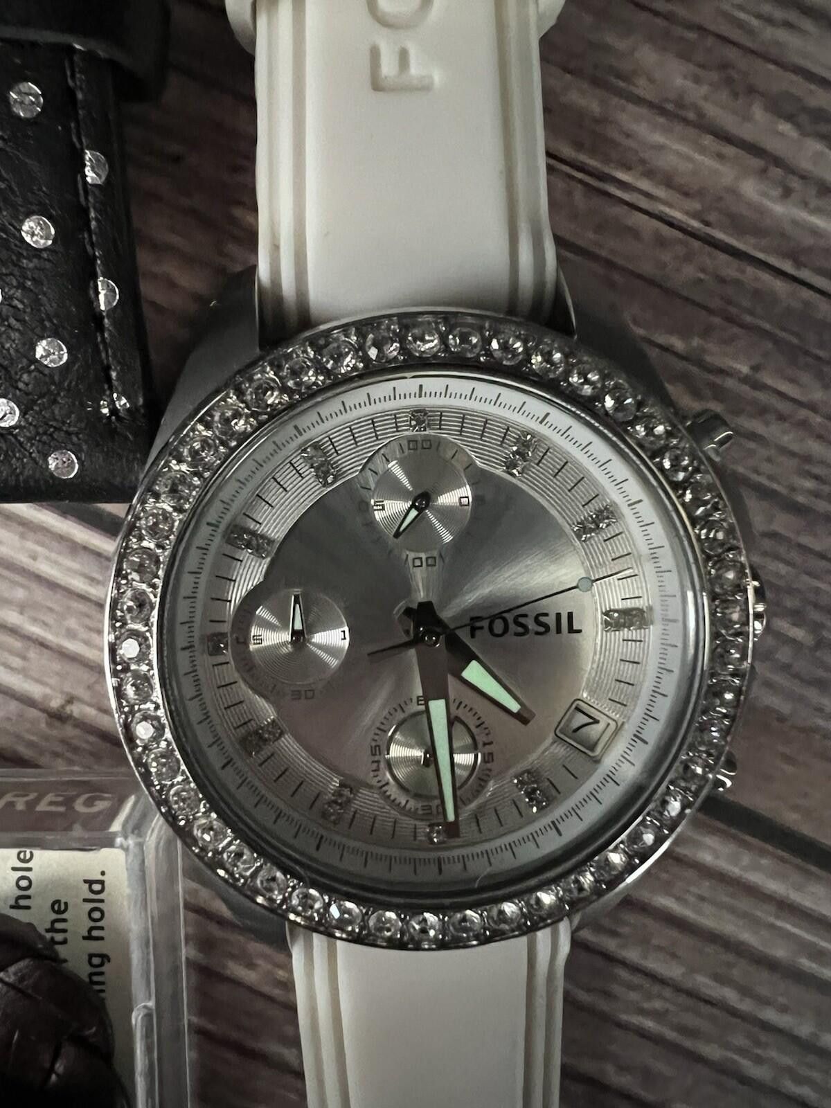 Fossil Fossil Women's Analog Silver Dial Watch With 3 Bands Size ONE SIZE - 2 Thumbnail