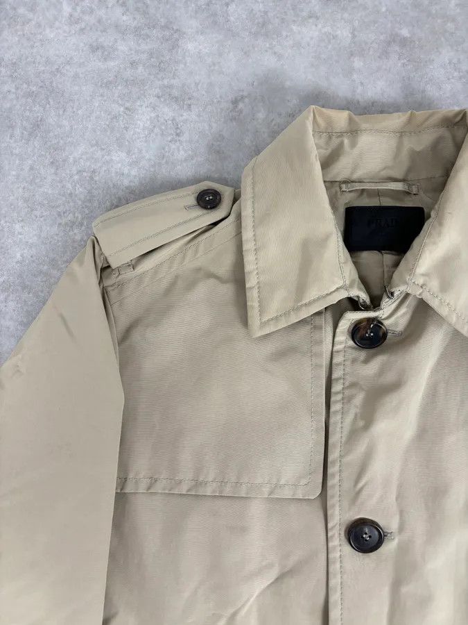 Prada AW2011 Prada Beige Classy Trench Coat Size US M / EU 48-50 / 2 - 9 Thumbnail