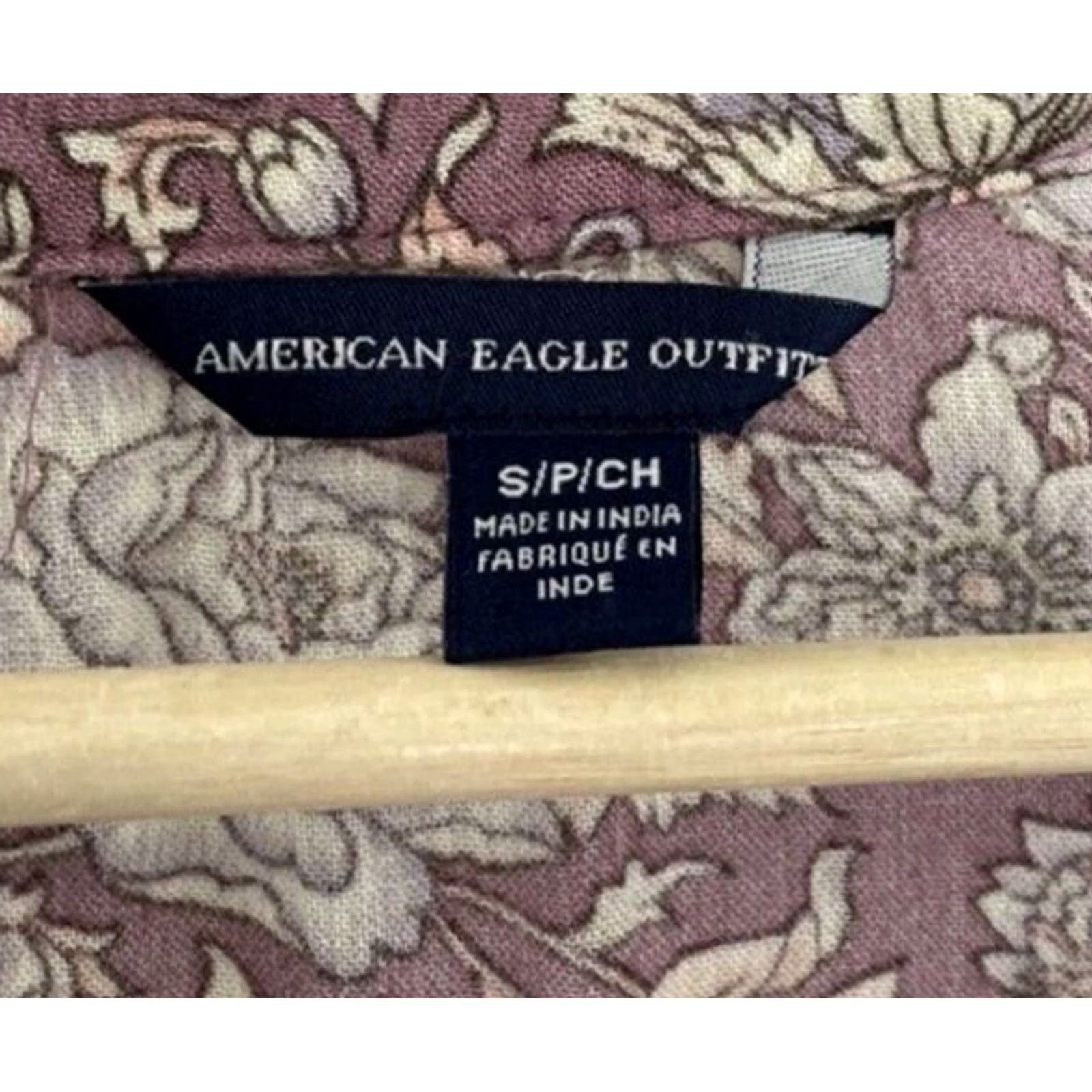 American Eagle Outfitters American Eagle Outfitters Blouse Boho Peasant Bell Sleeve Multicolor Floral Relaxed Size S Womens Size S / US 4 / IT 40 - 6 Thumbnail