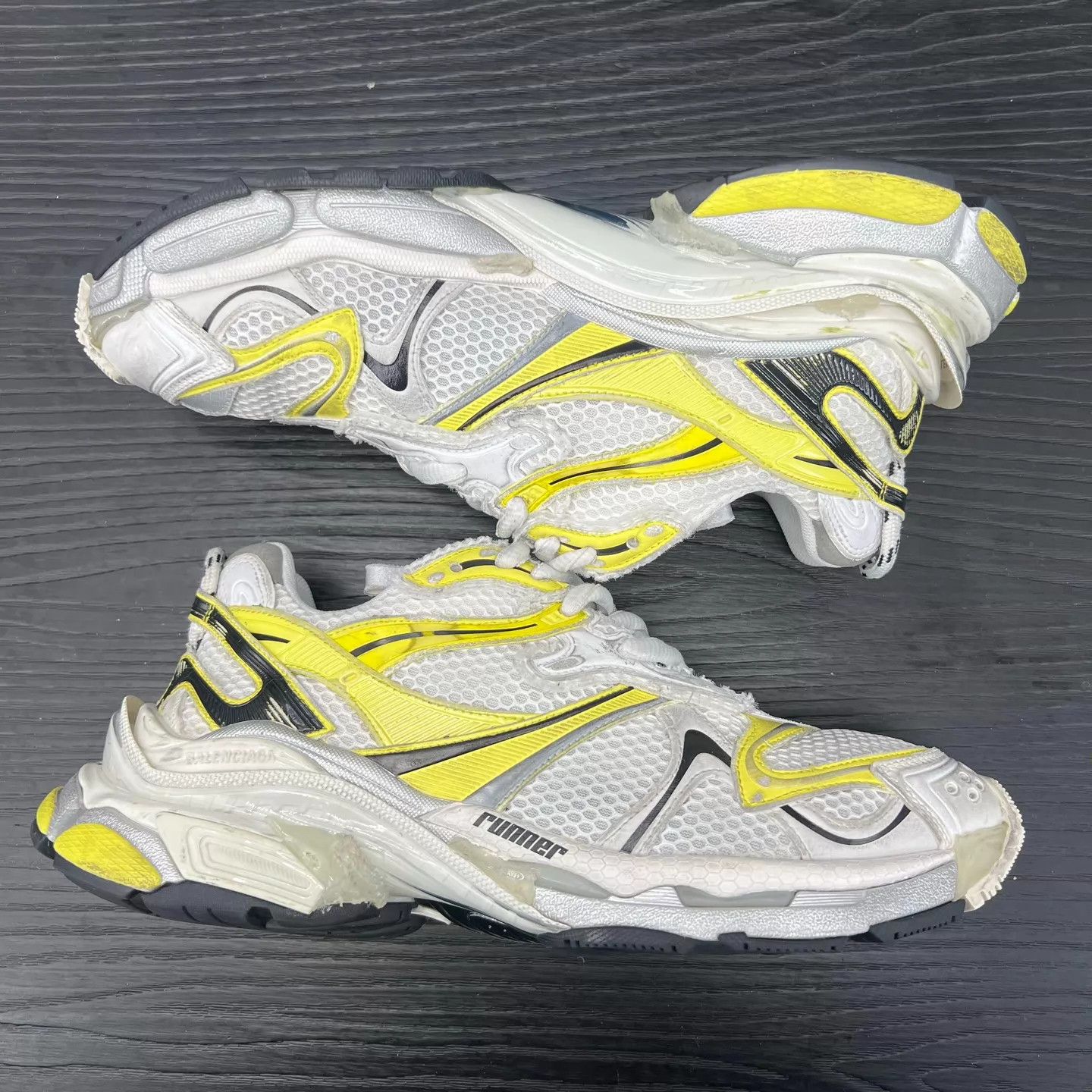Balenciaga Balenciaga Runner Distressed Gray Yellow 43 Size US 10 / EU 43 - 3 Thumbnail