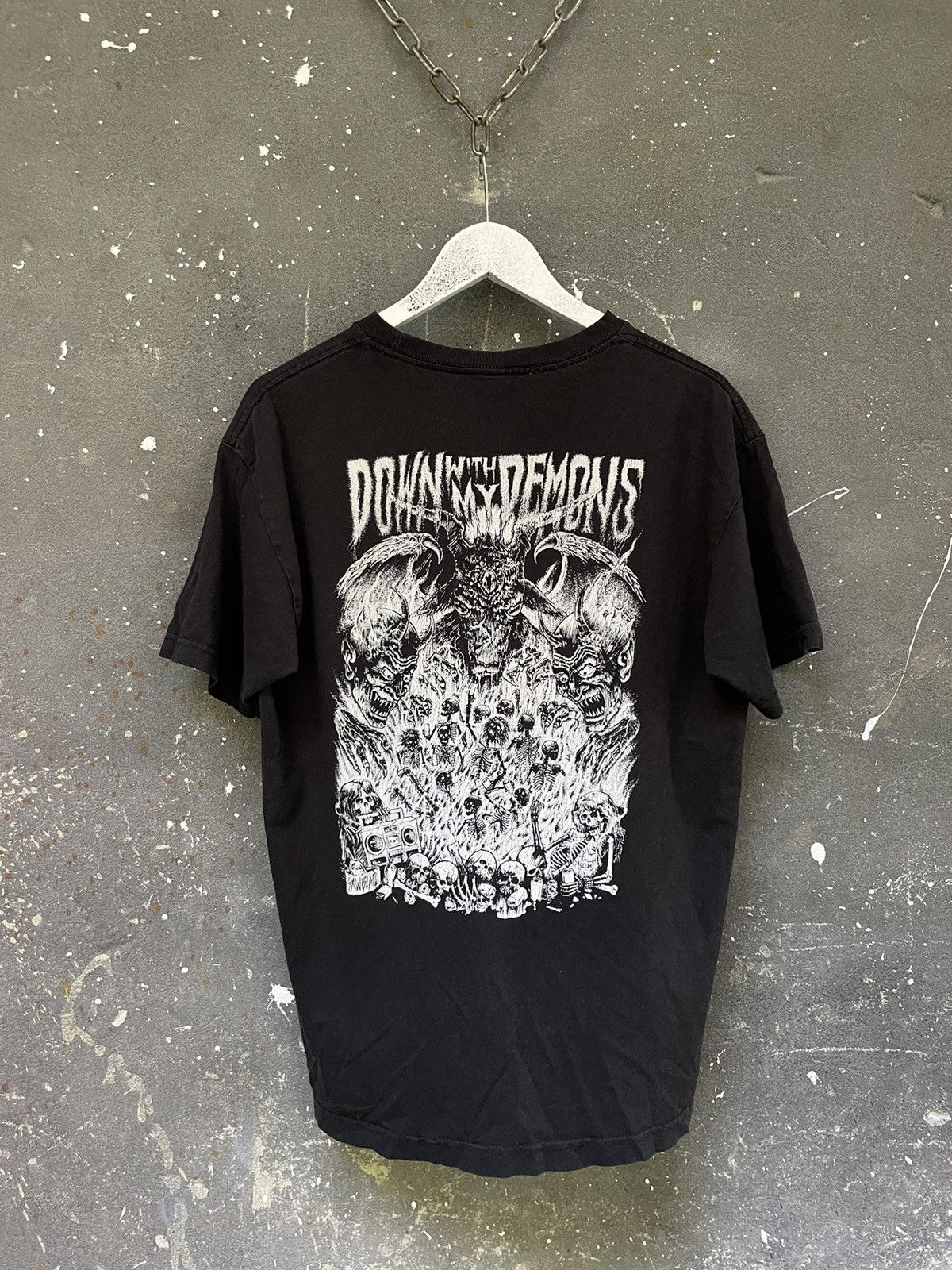 Band Tees Vintage Down Ith My Demon T-Shirt Y2K Skate Black RARE Size US M / EU 48-50 / 2 - 1 Thumbnail