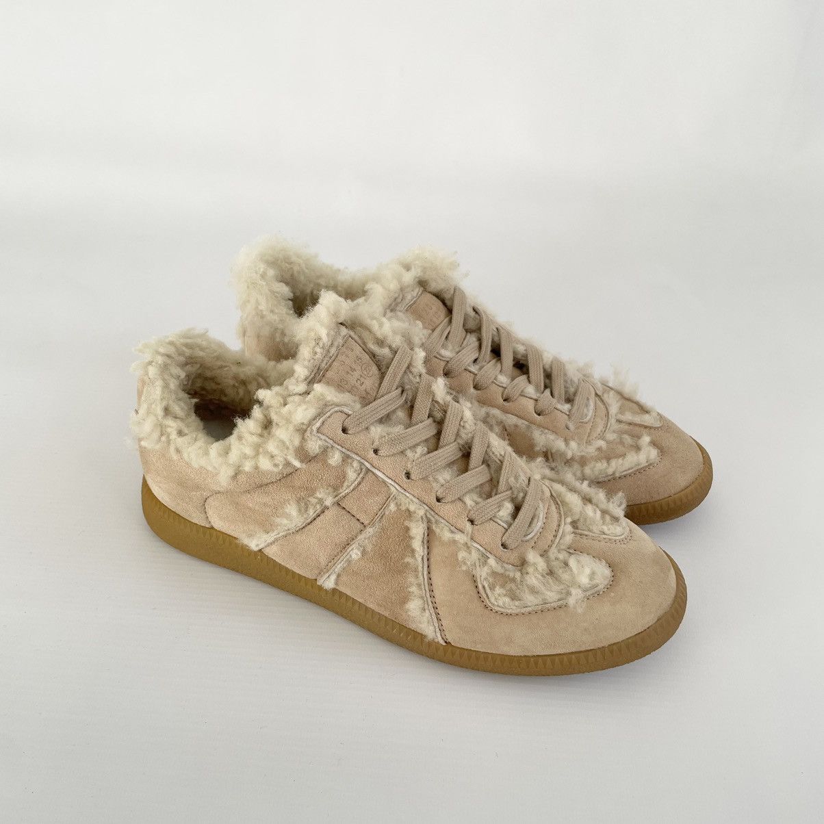 Maison Margiela Beige Shearling GAT Sneakers Size US 8 / IT 38 - 3 Thumbnail