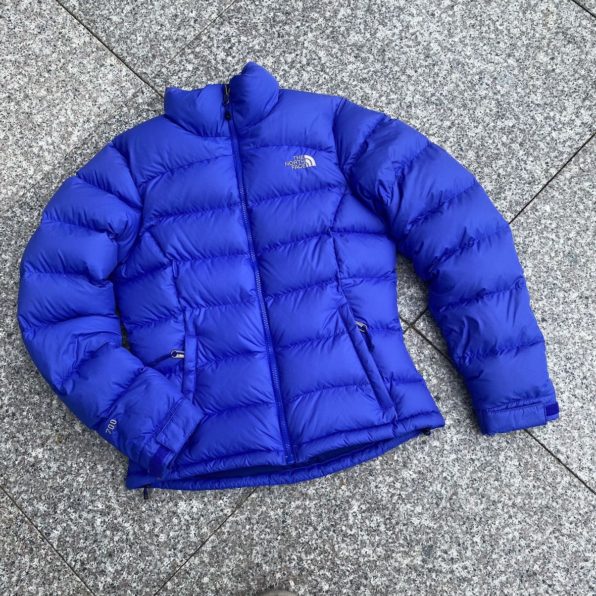 image of The North Face North Face Puffer Jacket in Blue, Women's (Size XS)