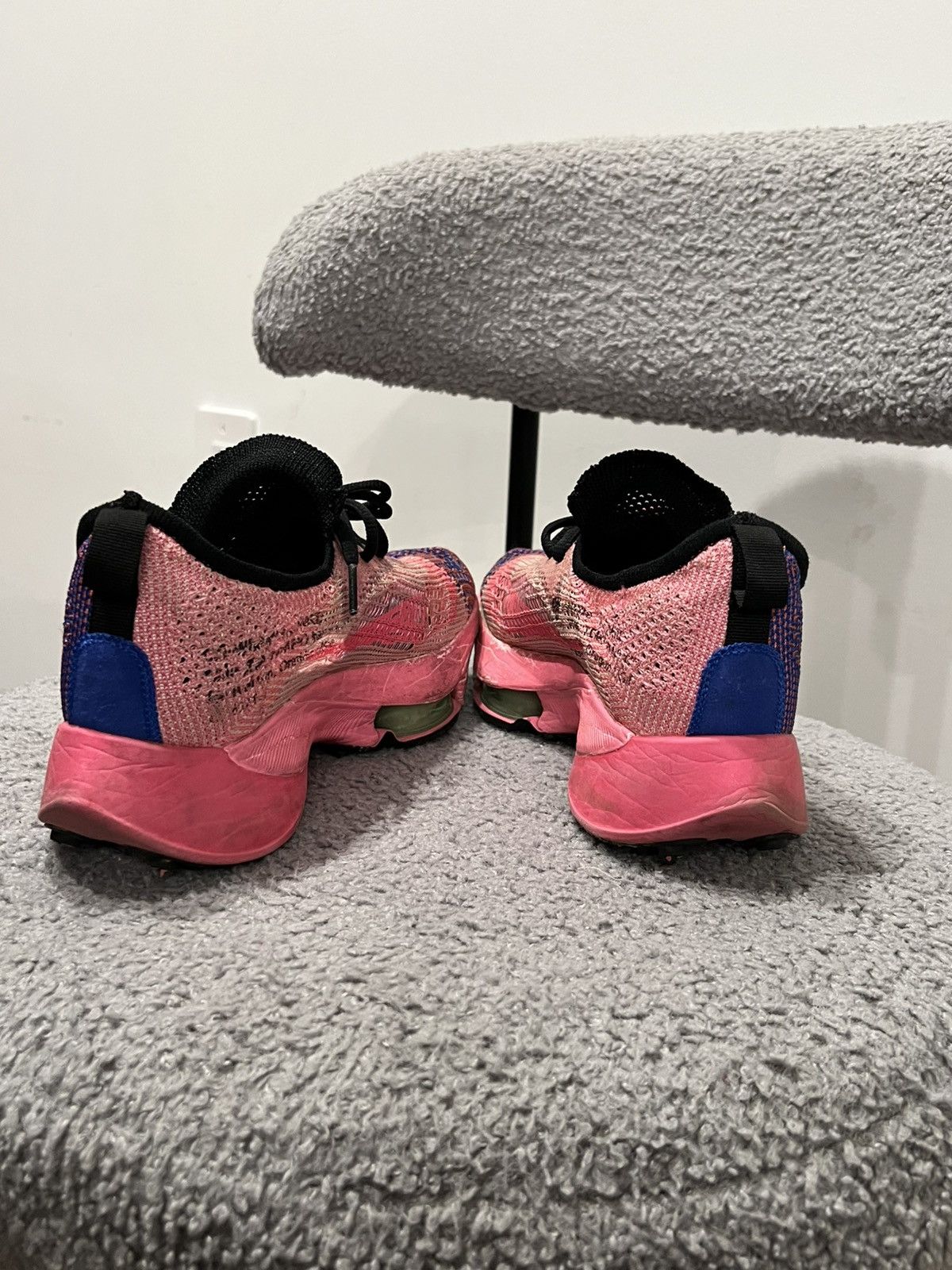 Nike × Off-White Off White x Nike Serena Size US 9 / EU 42 - 15 Thumbnail