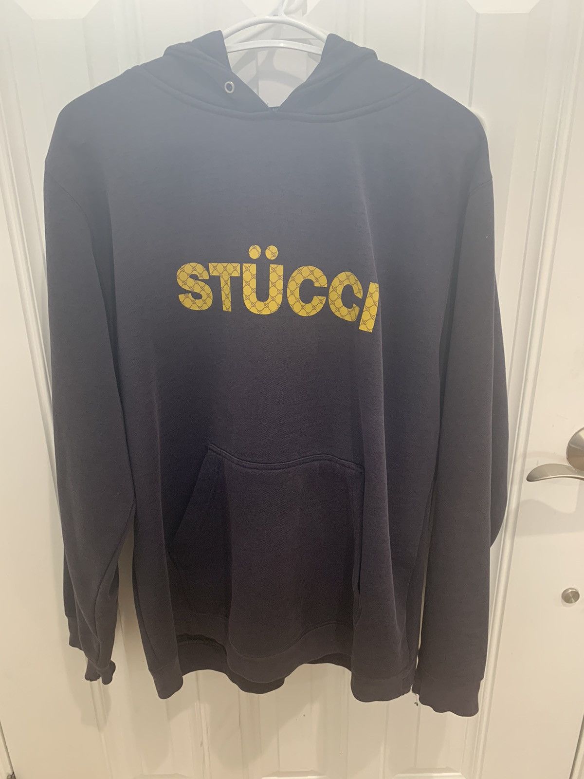 OLD STUSSY HOODIE MADE IN USA 『STUCCI』 VINTAGE STUSSY HOODIE SIZE LARGE MADE IN USA – Vintage rare usa