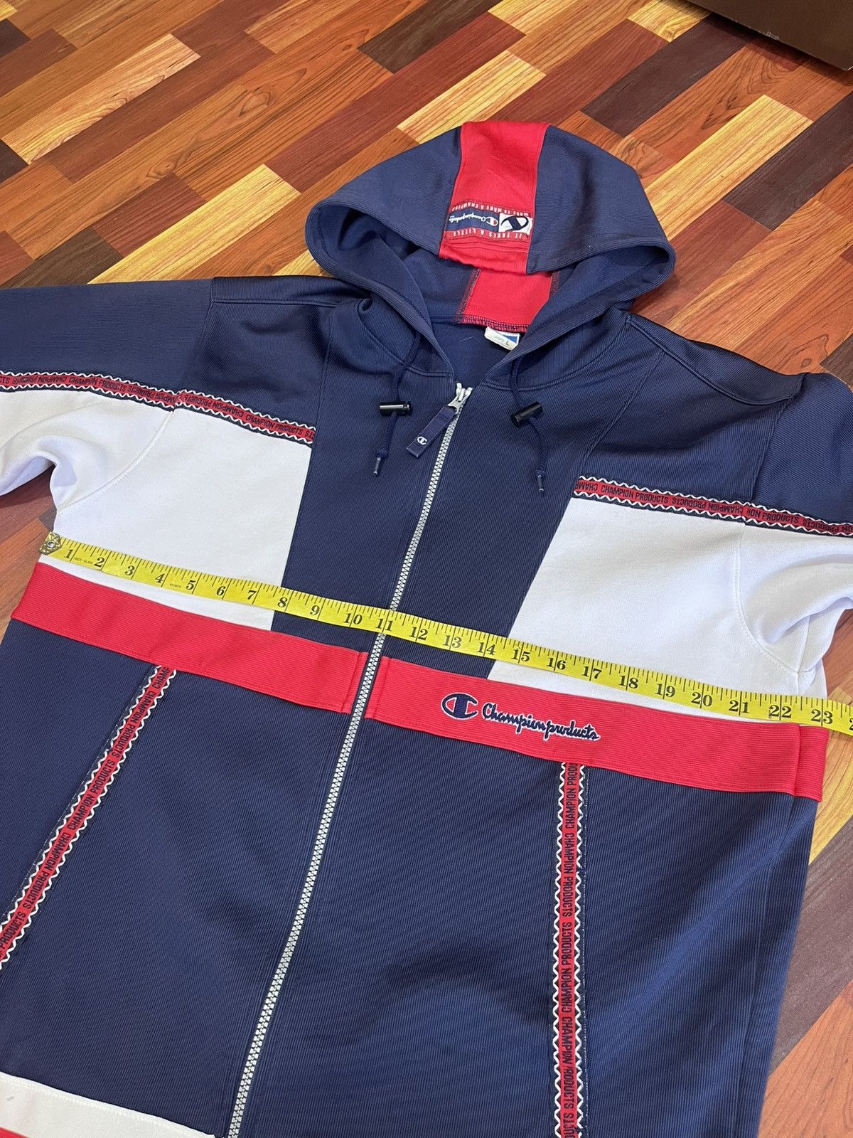Champion Vintage Champion Tape Hoodie 90s Hip Hop Style Size US L / EU 52-54 / 3 - 13 Thumbnail