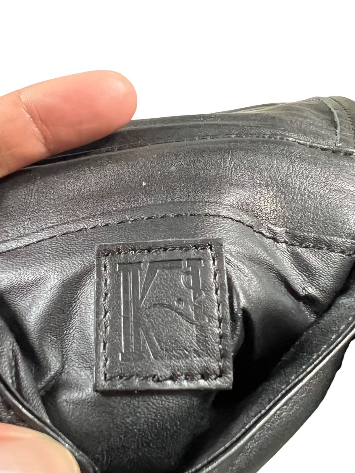 Designer × Japanese Brand Japanese Brand Genuine Leather Utility Crossbody Bag Size ONE SIZE - 15 Thumbnail