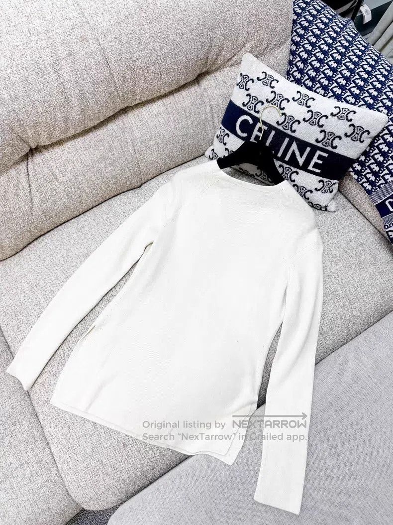 Loro Piana Loro Piana Off-white V-neck long-sleeve knit top Size XS / US 0-2 / IT 36-38 - 3 Thumbnail