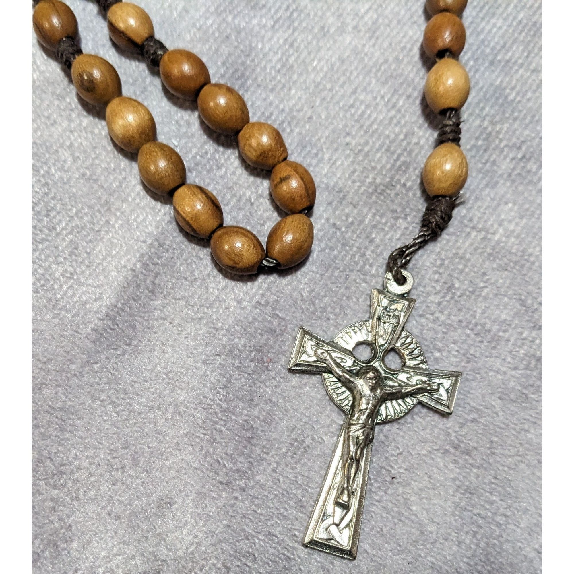 Other Vintage Brown Wood Beaded Rosary Necklace Size ONE SIZE - 8 Thumbnail