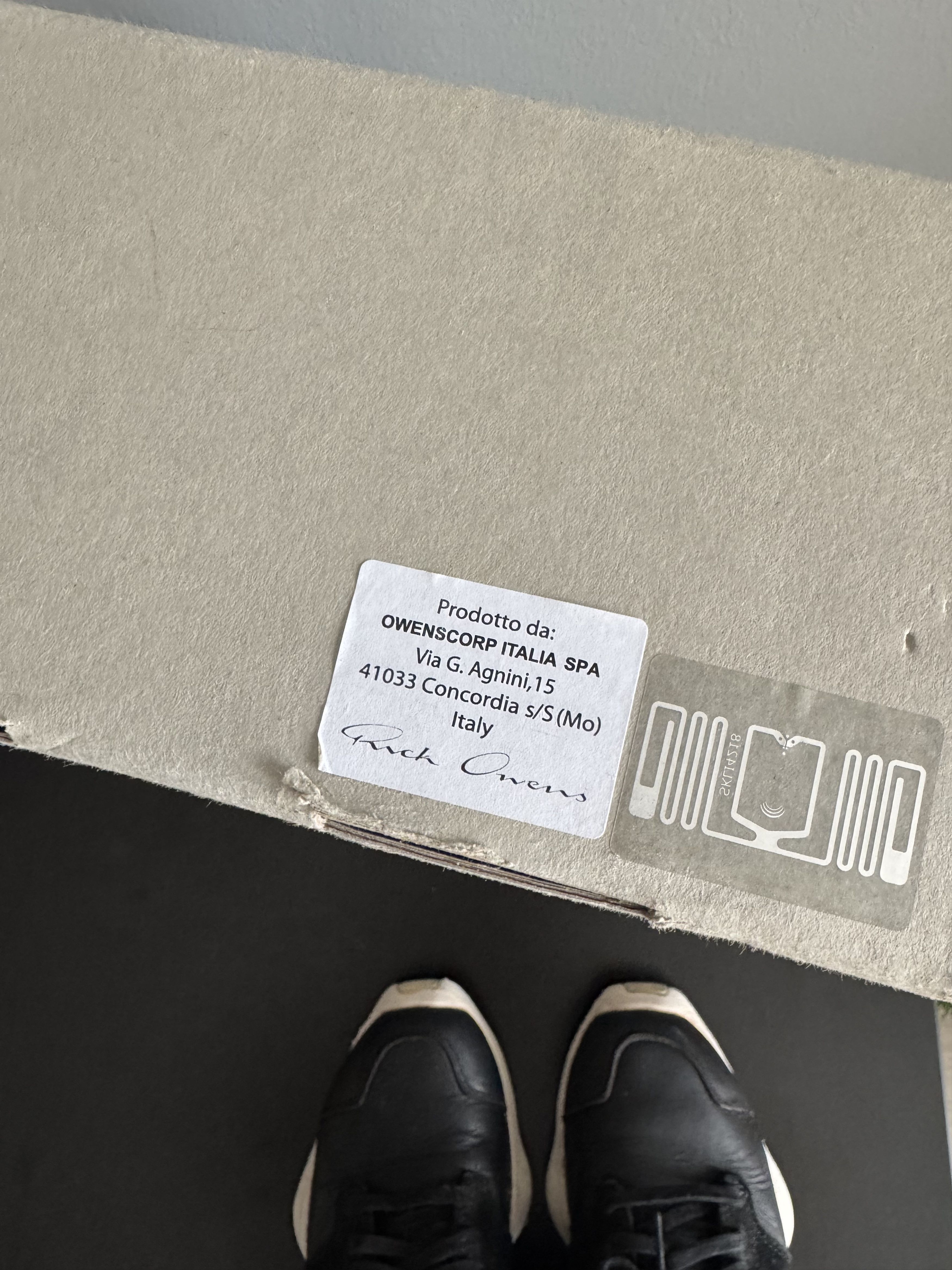Adidas × Rick Owens Adidas x Rick Owens Runner Black s74570 Geobasket Ramone Size US 7.5 / EU 40-41 - 13 Thumbnail